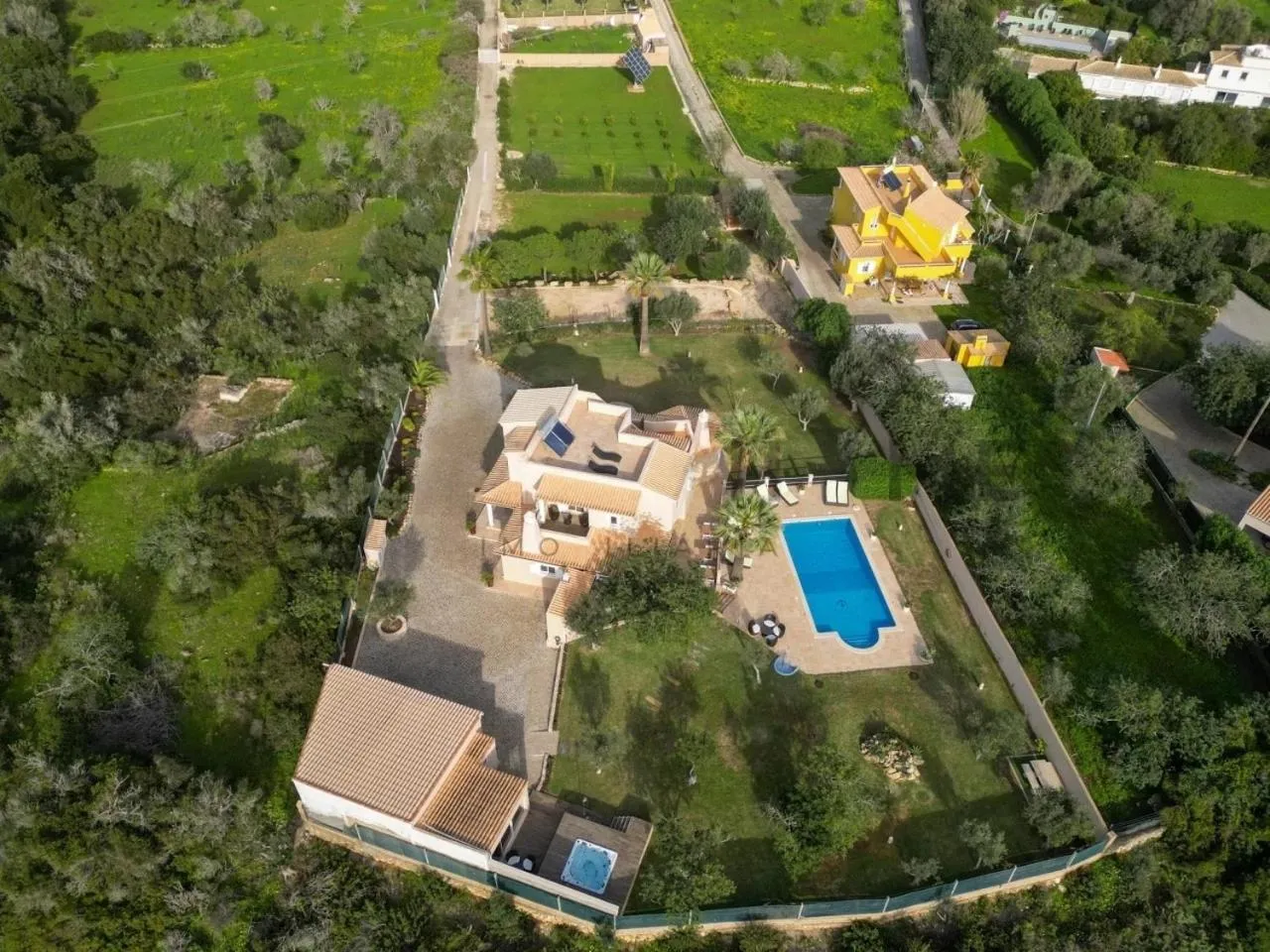 Property building in VILLA L'ESTAQUE