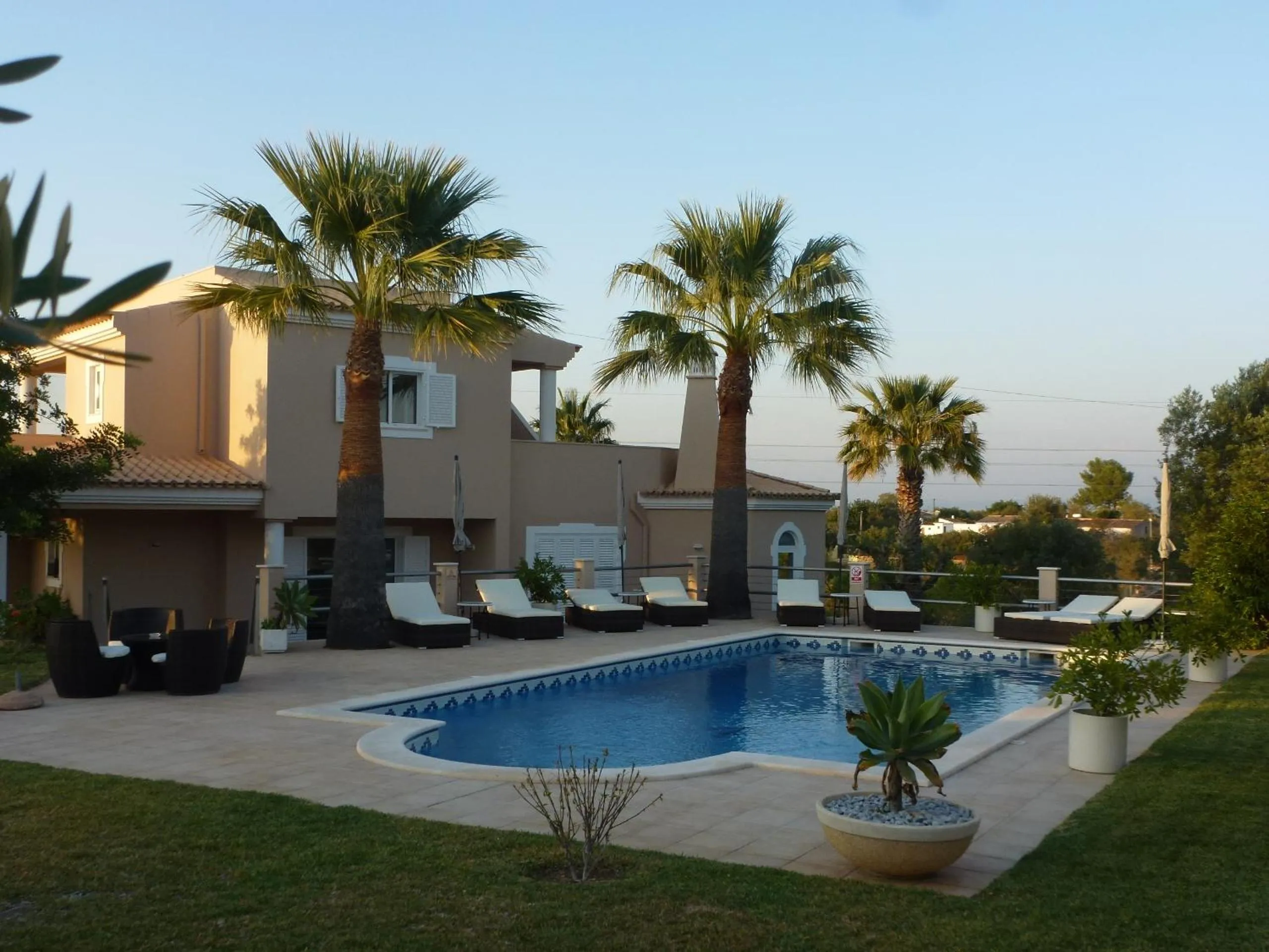 Property building in VILLA L'ESTAQUE