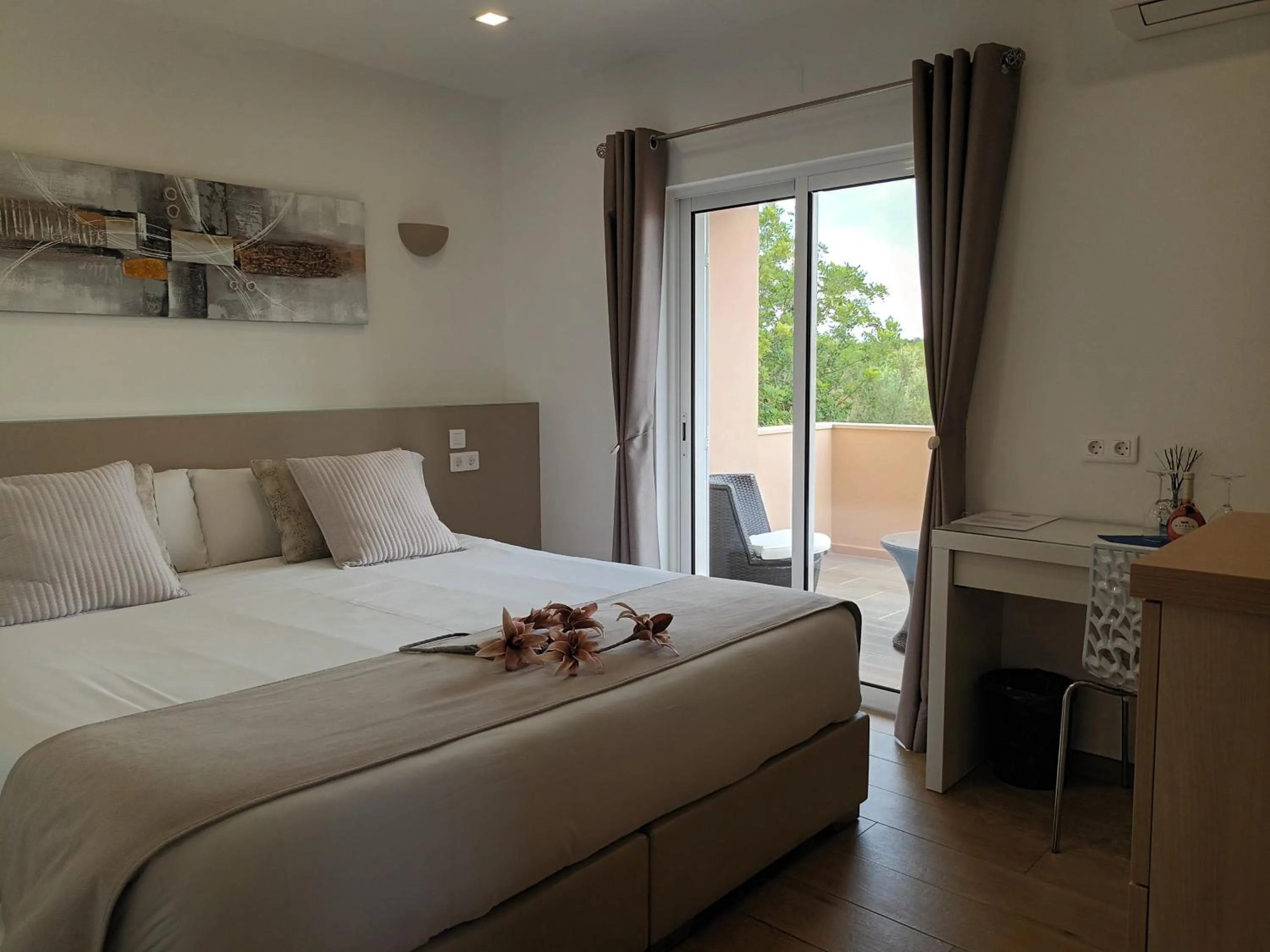 Bedroom in VILLA L'ESTAQUE