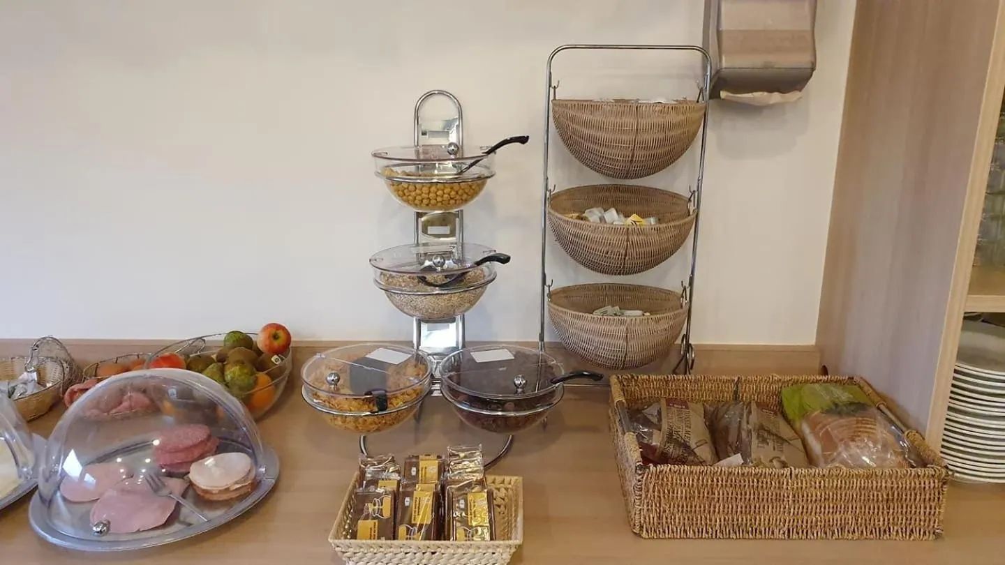 Breakfast in Hostel Herdersbrug