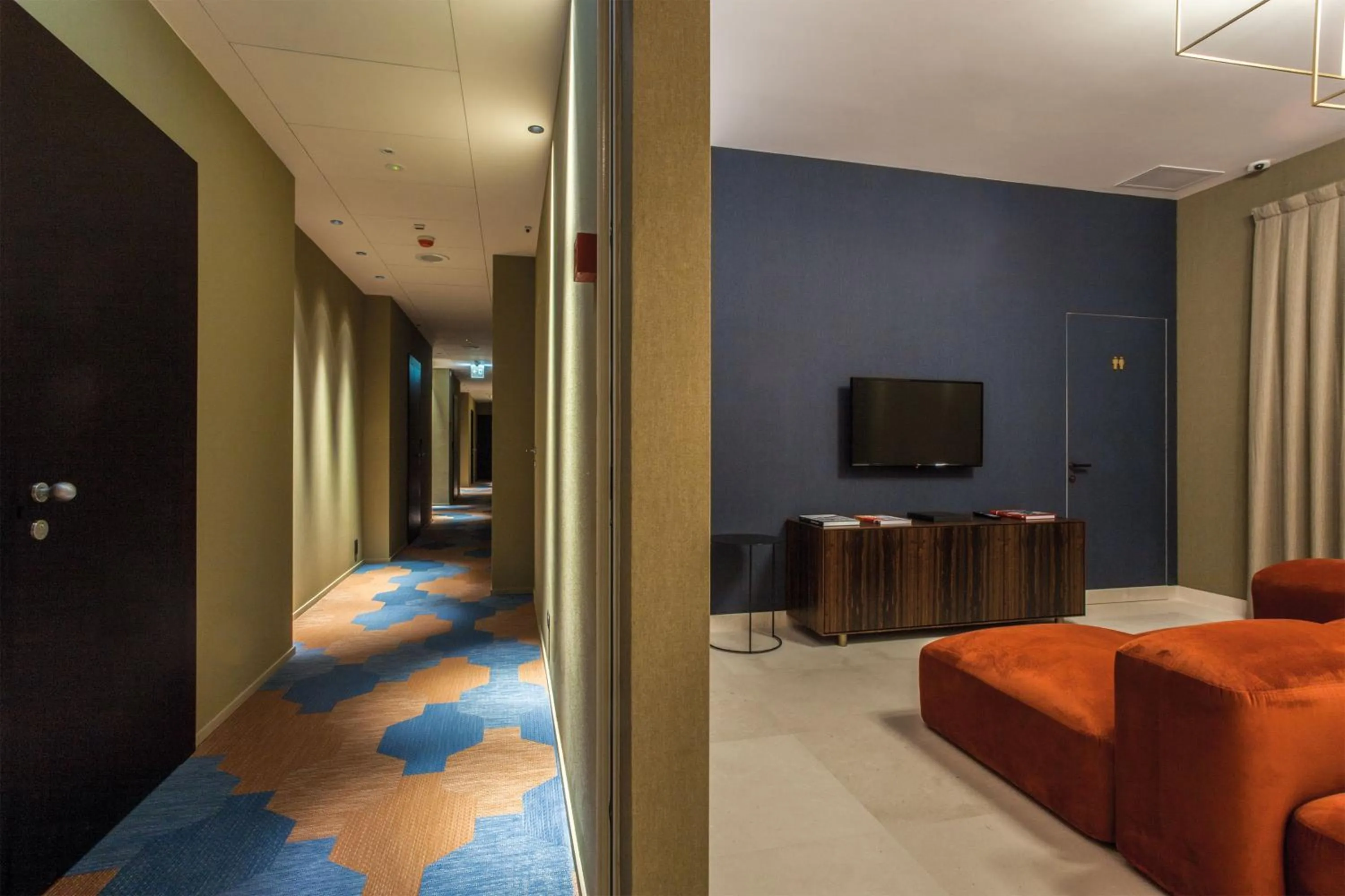 TV and multimedia in Best Western Plus Dimora del Monaco