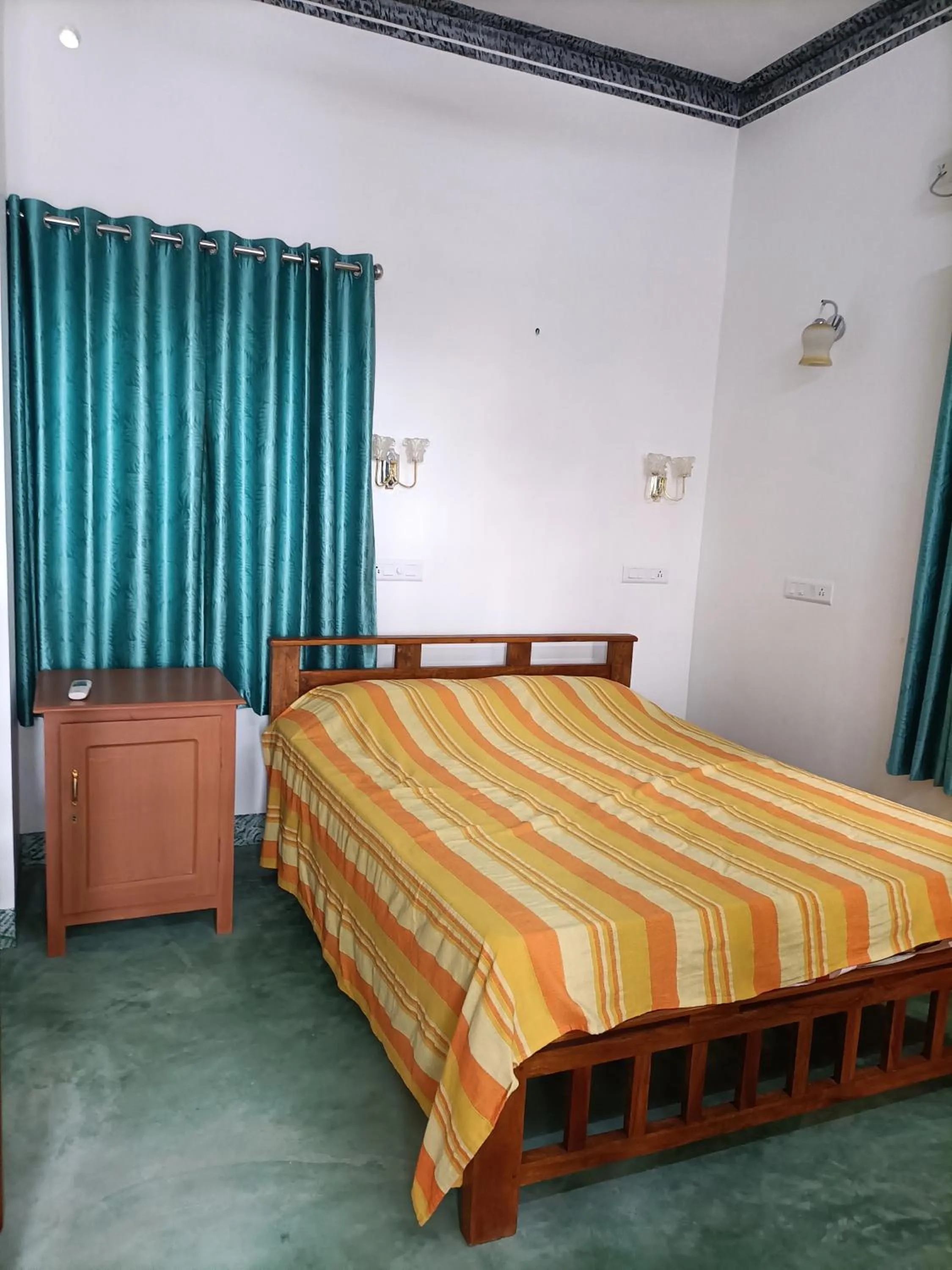 Bed in Kadalamma Beach Homestay