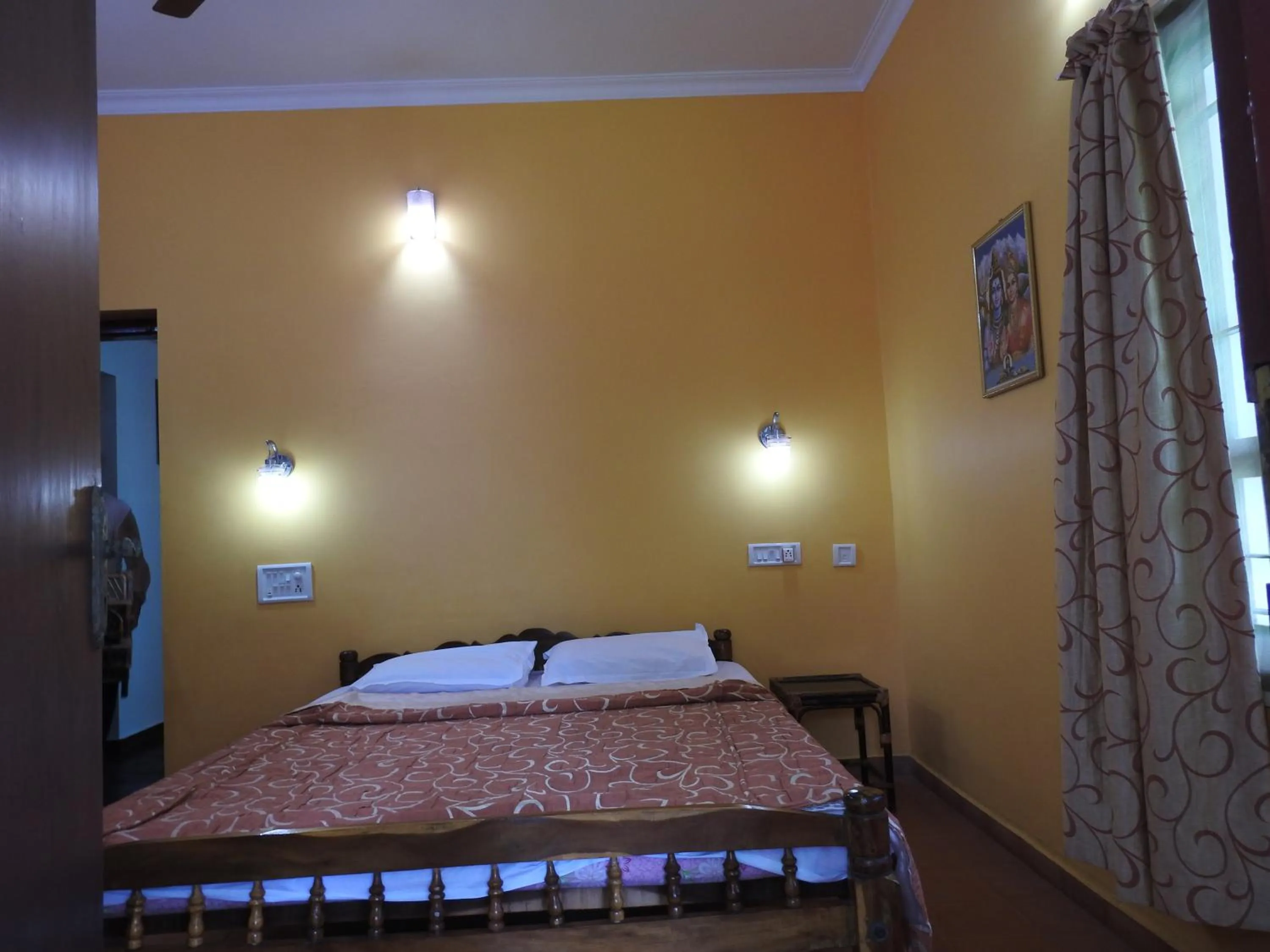 Bed in Kadalamma Beach Homestay