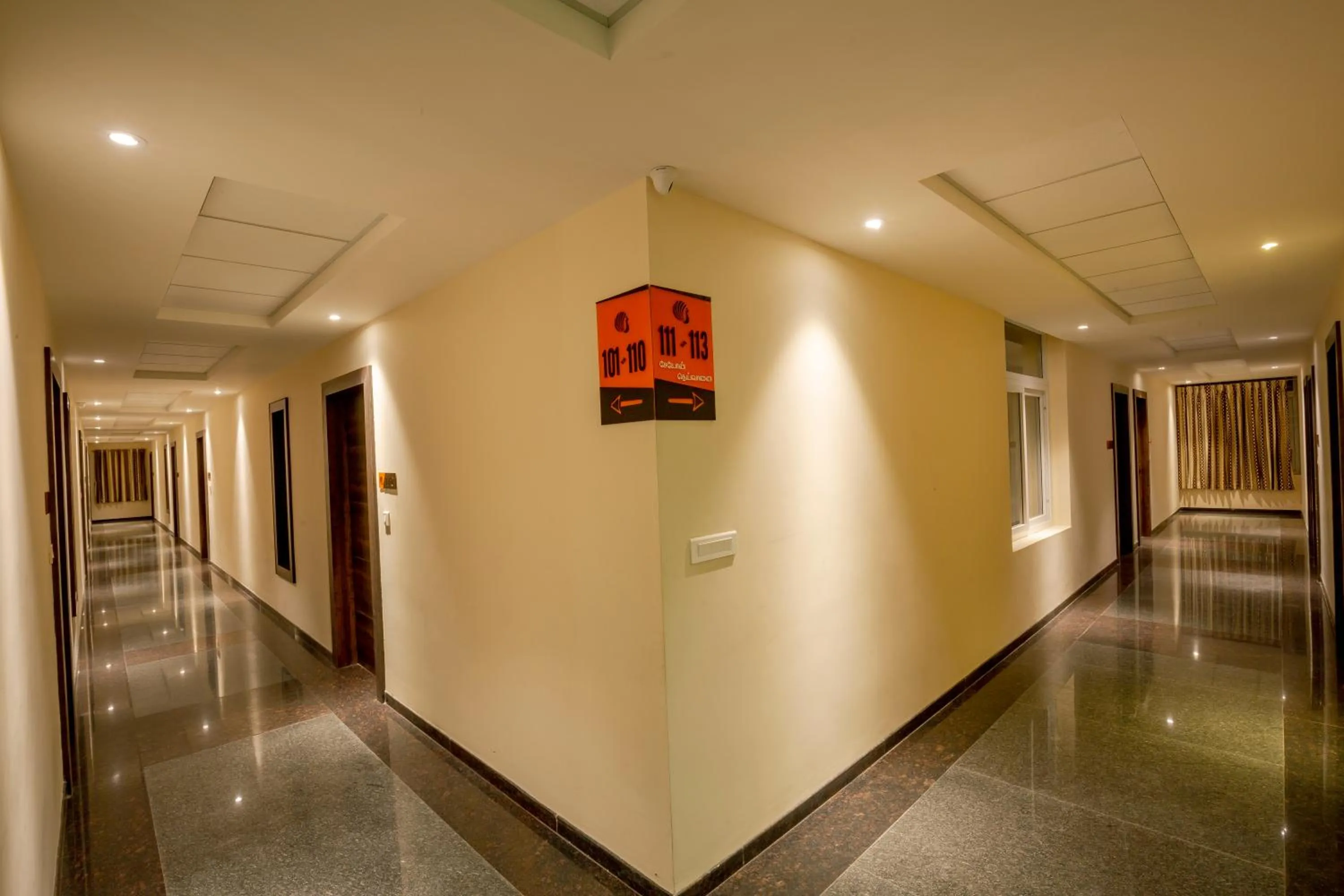 Floor plan in Ponnis Hotel