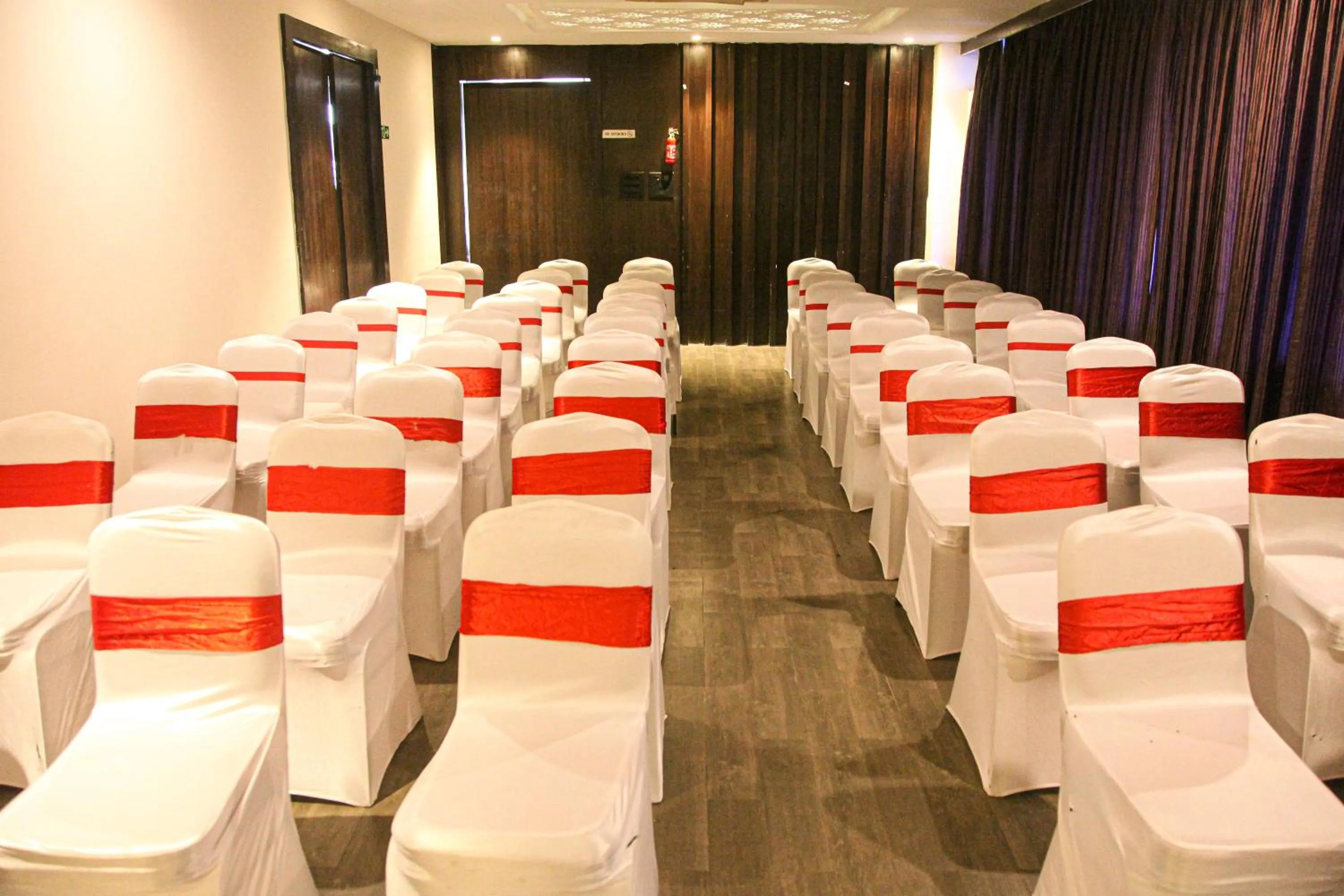 Meeting/conference room in J Hotel