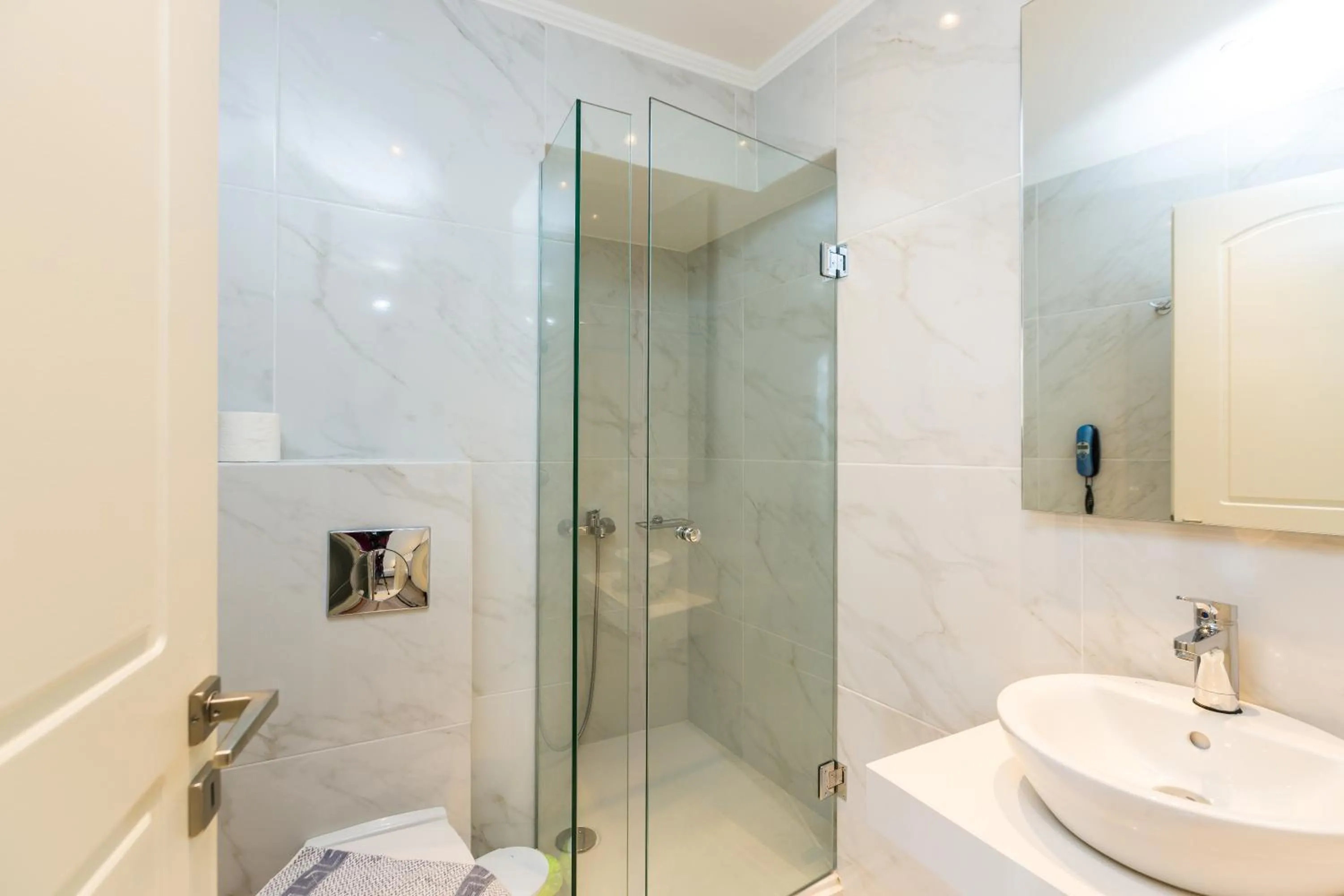 Bathroom in Eltina Hotel