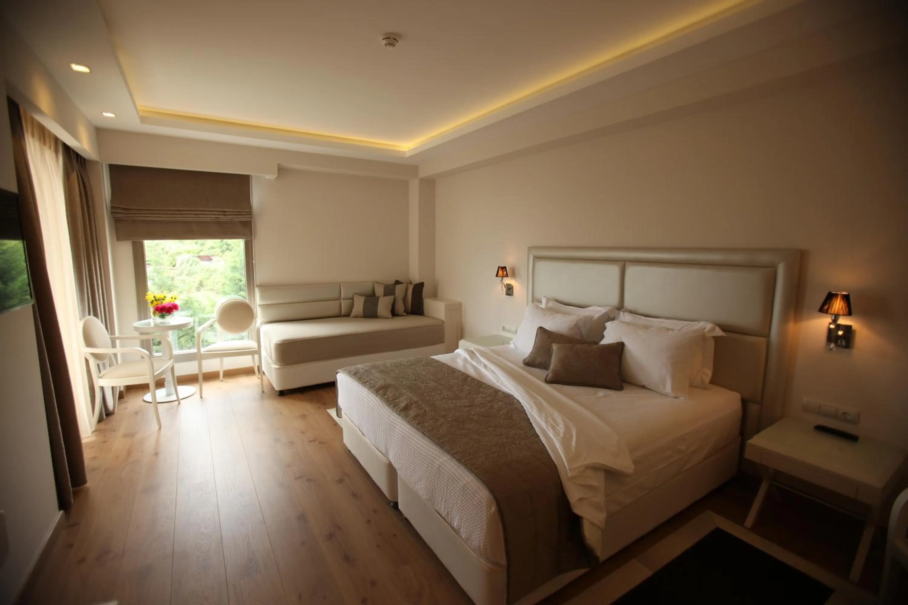 Photo of the whole room, Bed in Calma Hotel & Spa