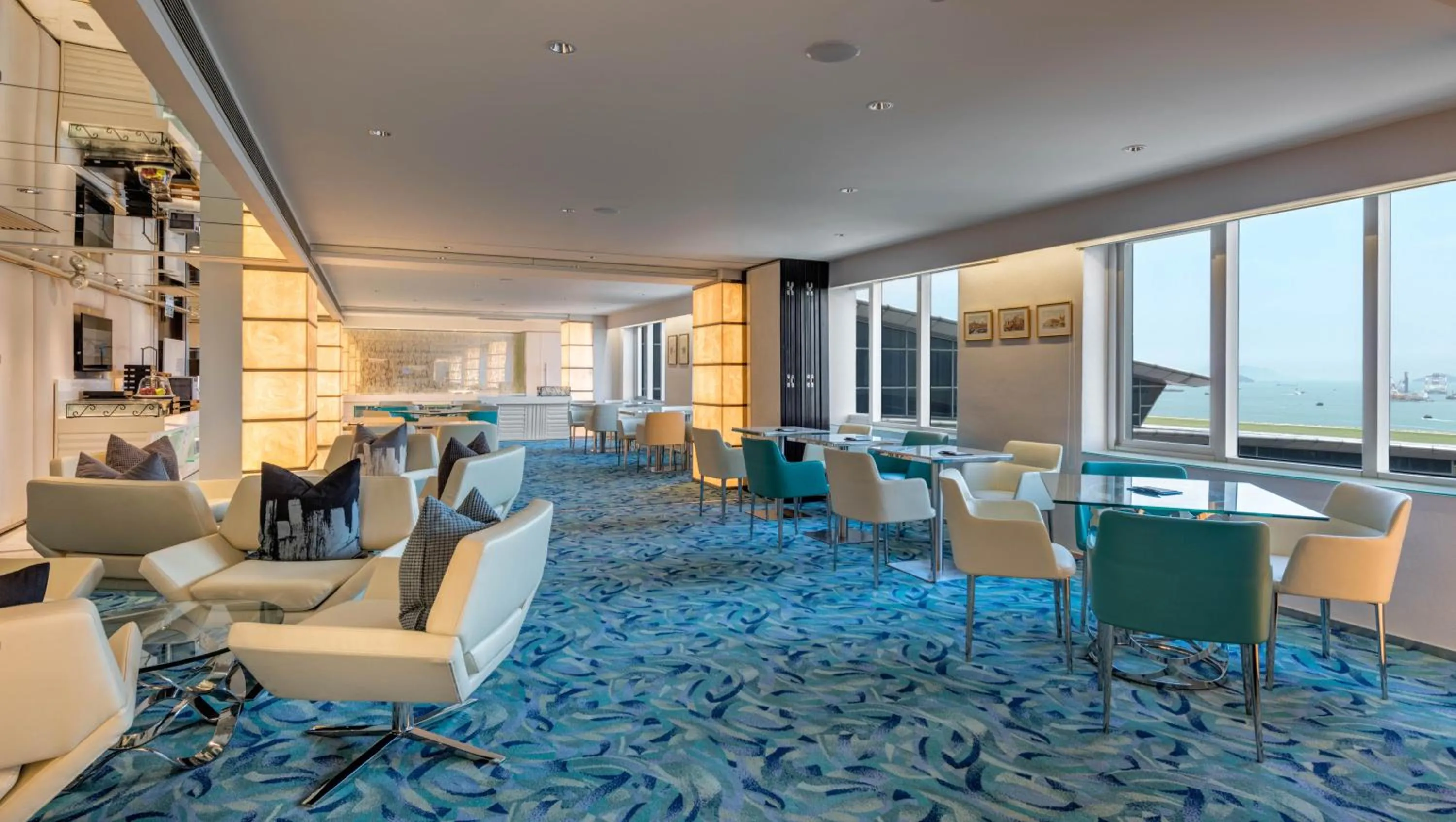 Lounge or bar in Regal Airport Hotel