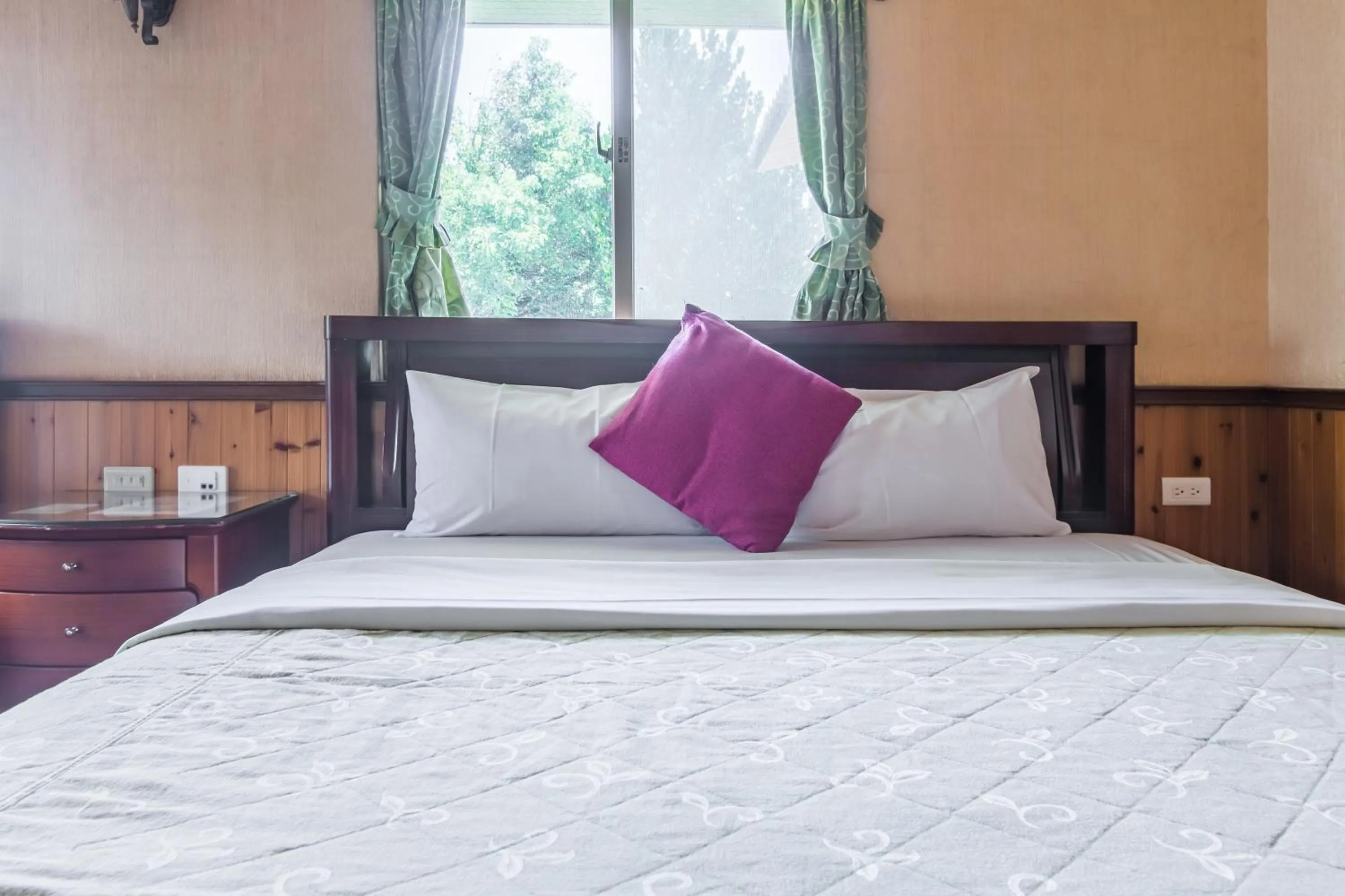 Bed in Kenting Maya-House B&B