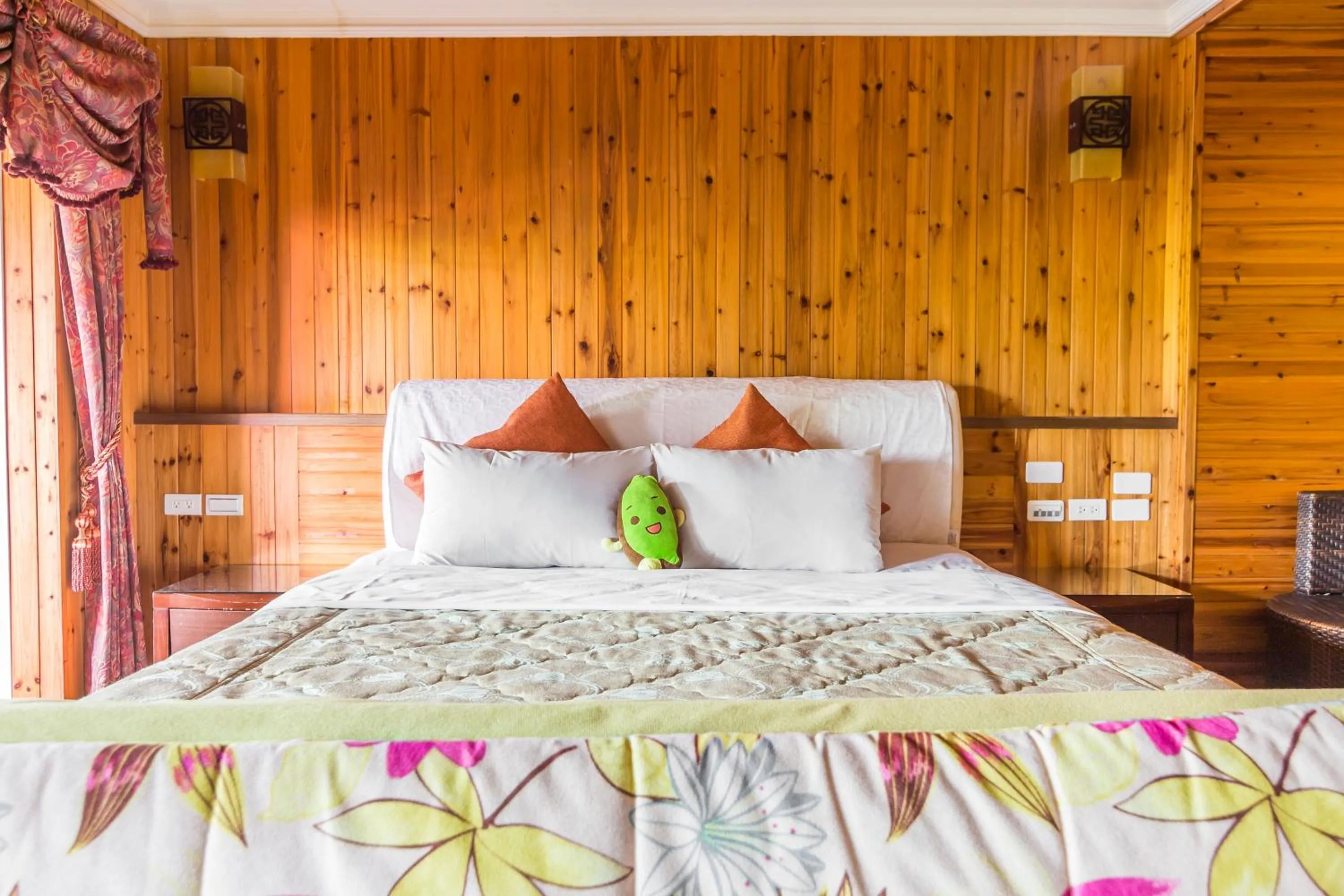 Bed in Kenting Maya-House B&B