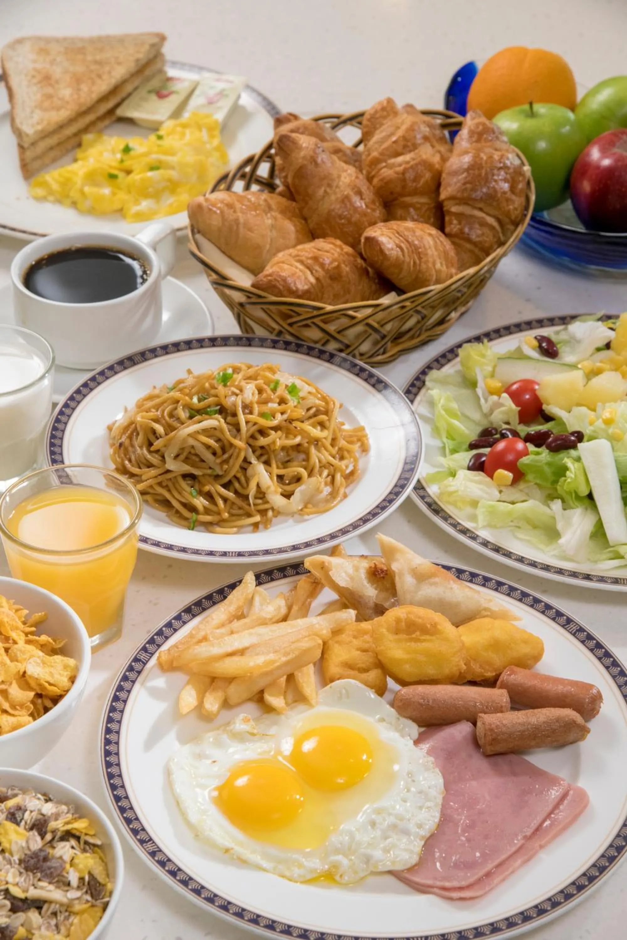 Food and drinks in Silka Far East Hotel