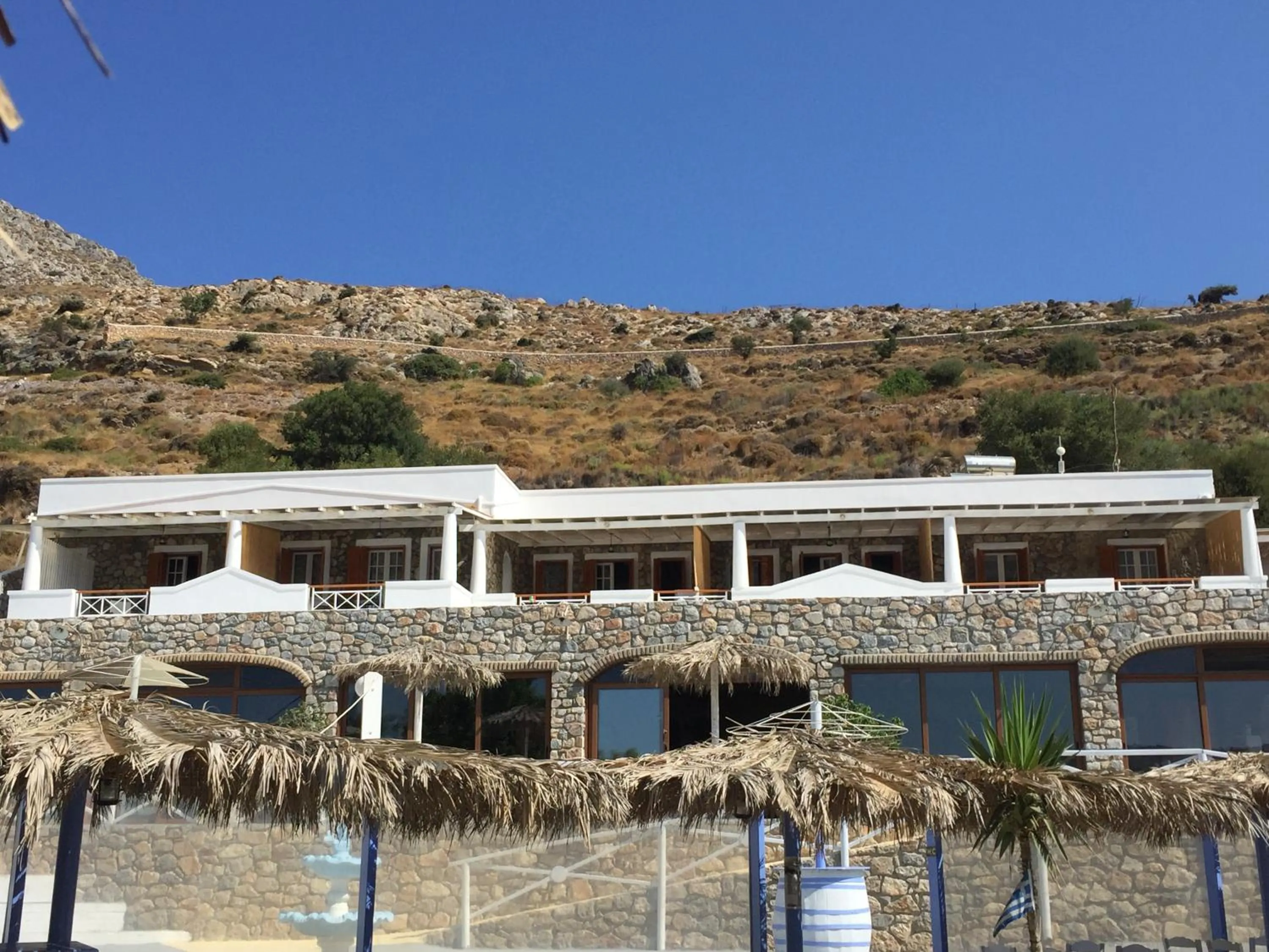 Facade/entrance in Vareladiko studios