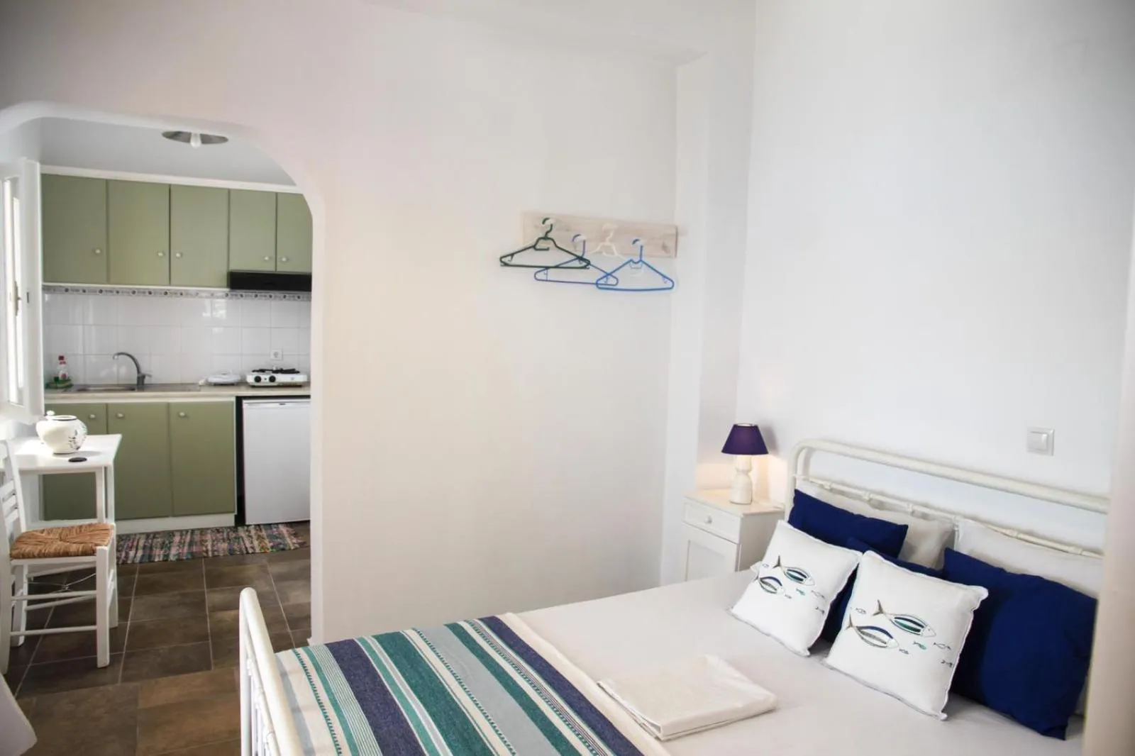 Bed in Vareladiko studios