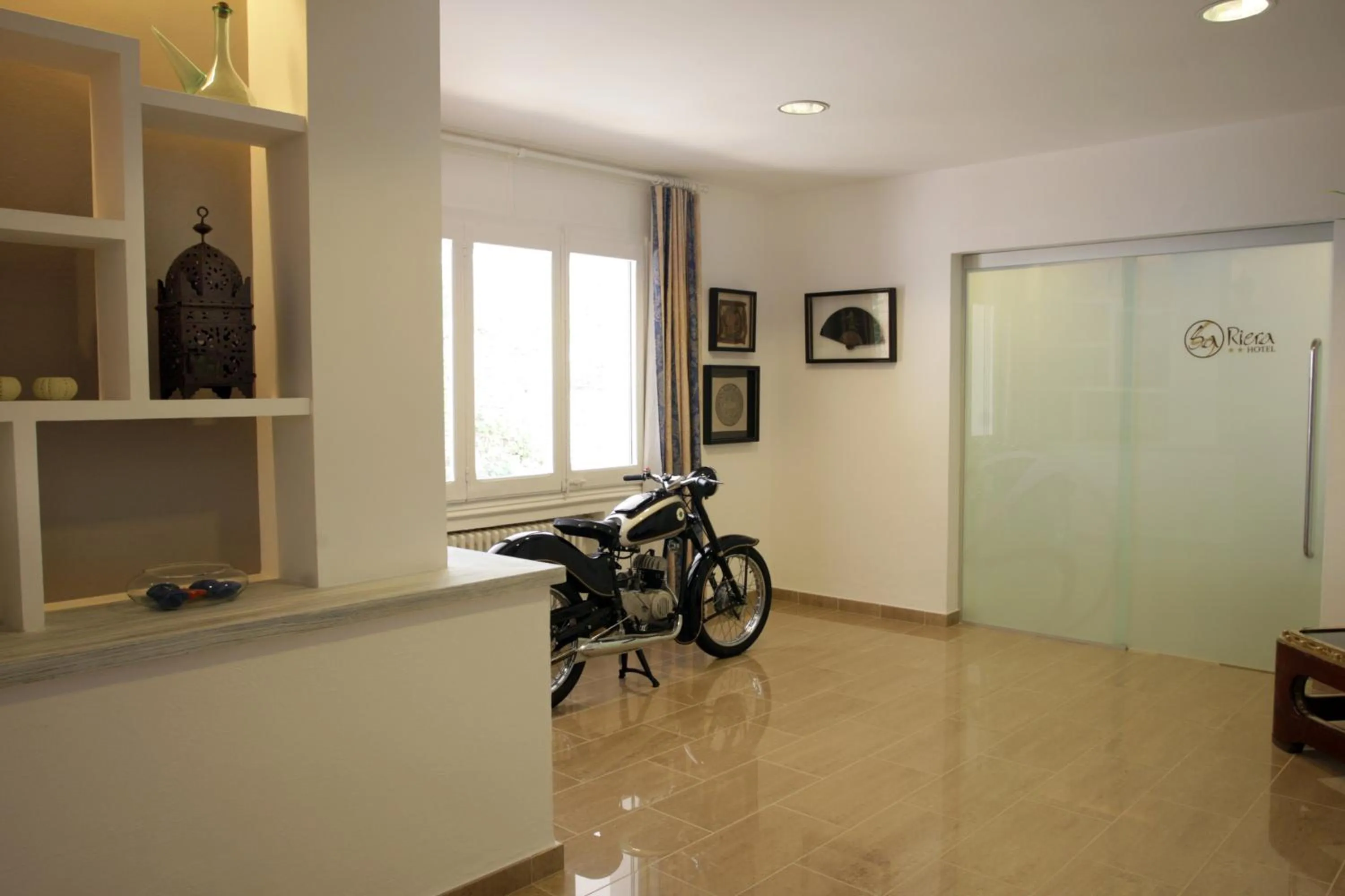 Decorative detail in Hotel Sa Riera