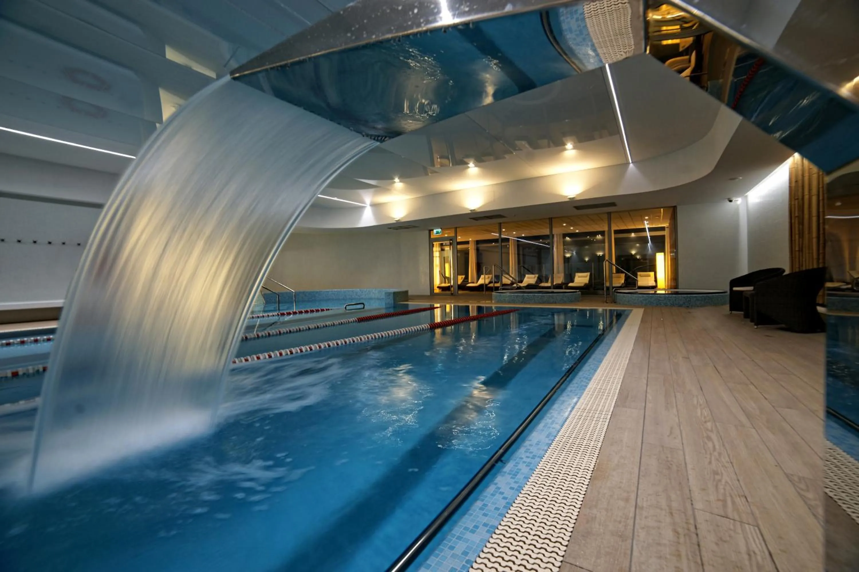 Swimming pool in Hotel Bażantowo Sport