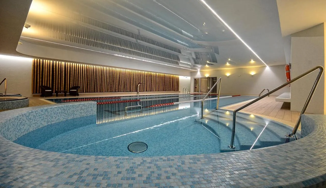 Swimming pool in Hotel Bażantowo Sport