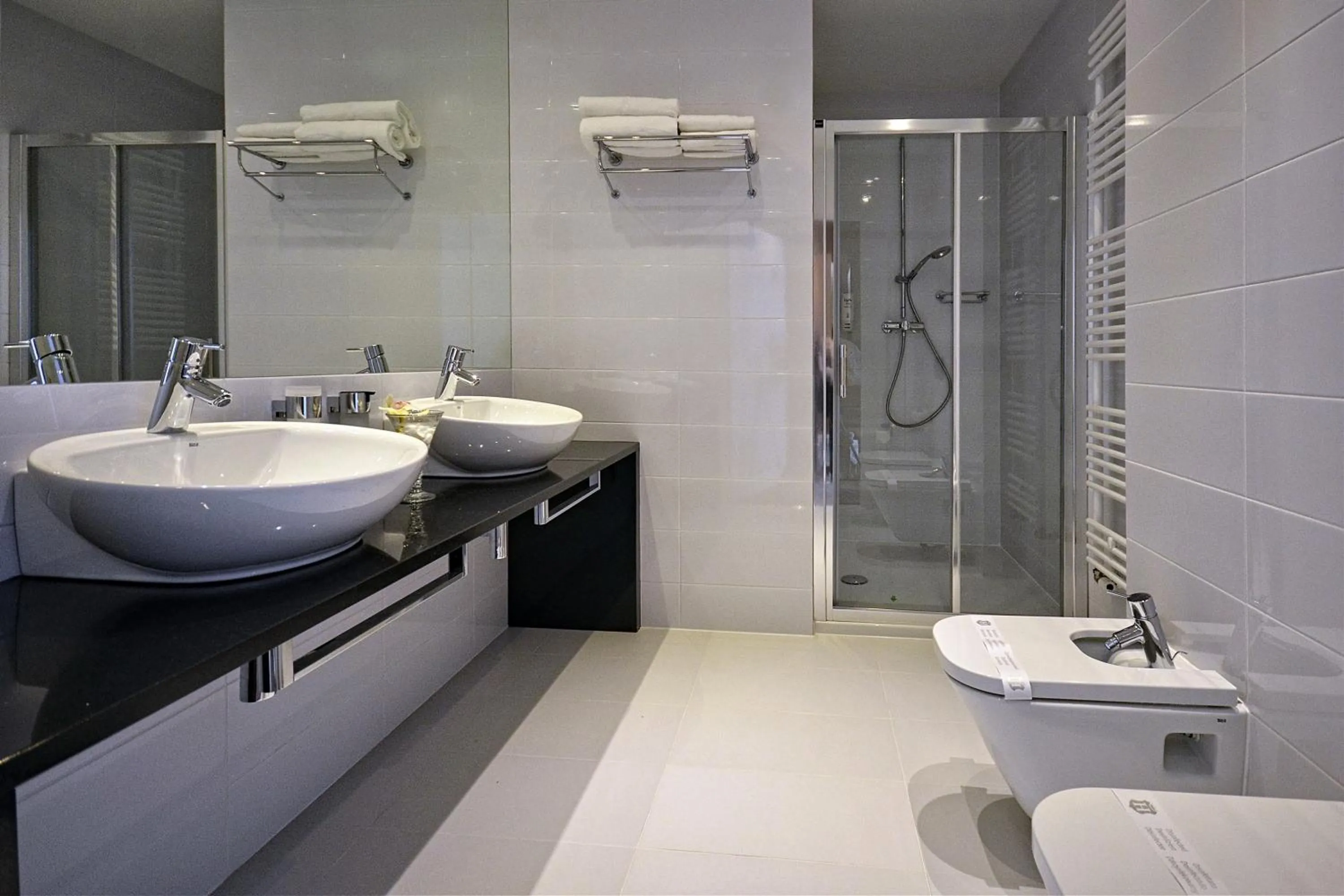 Bathroom in Hotel Bażantowo Sport