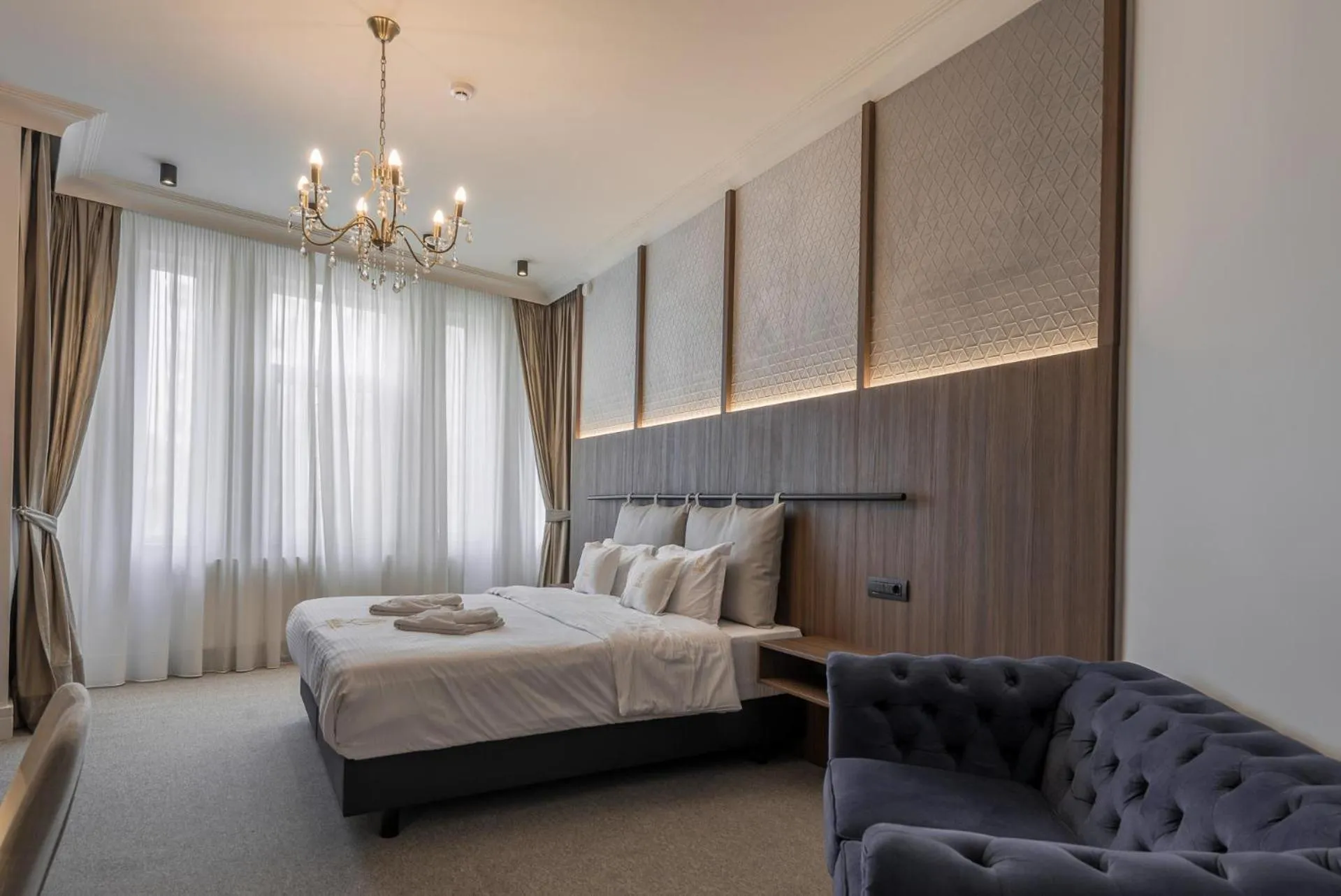 Bedroom, Bed in HIGHLINE DOWNTOWN ApartHotel OLDTOWN UNIRII SQUARE