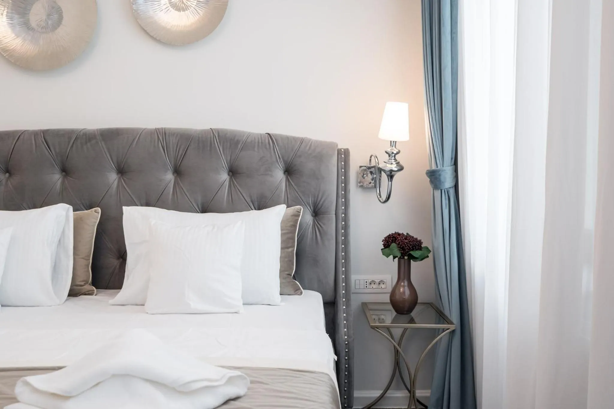 Bed in HIGHLINE DOWNTOWN ApartHotel OLDTOWN UNIRII SQUARE