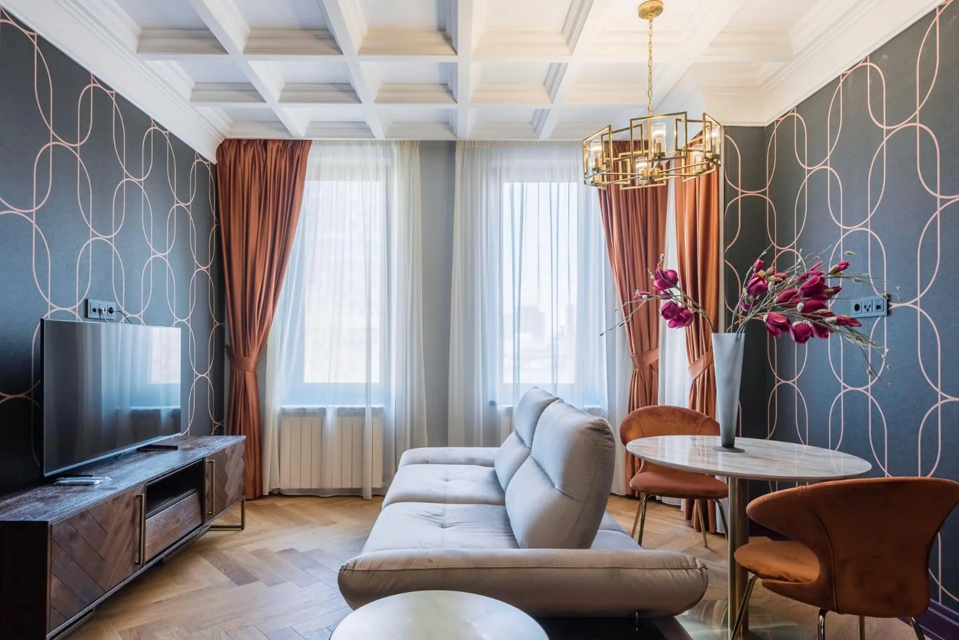 Living room in HIGHLINE DOWNTOWN ApartHotel OLDTOWN UNIRII SQUARE