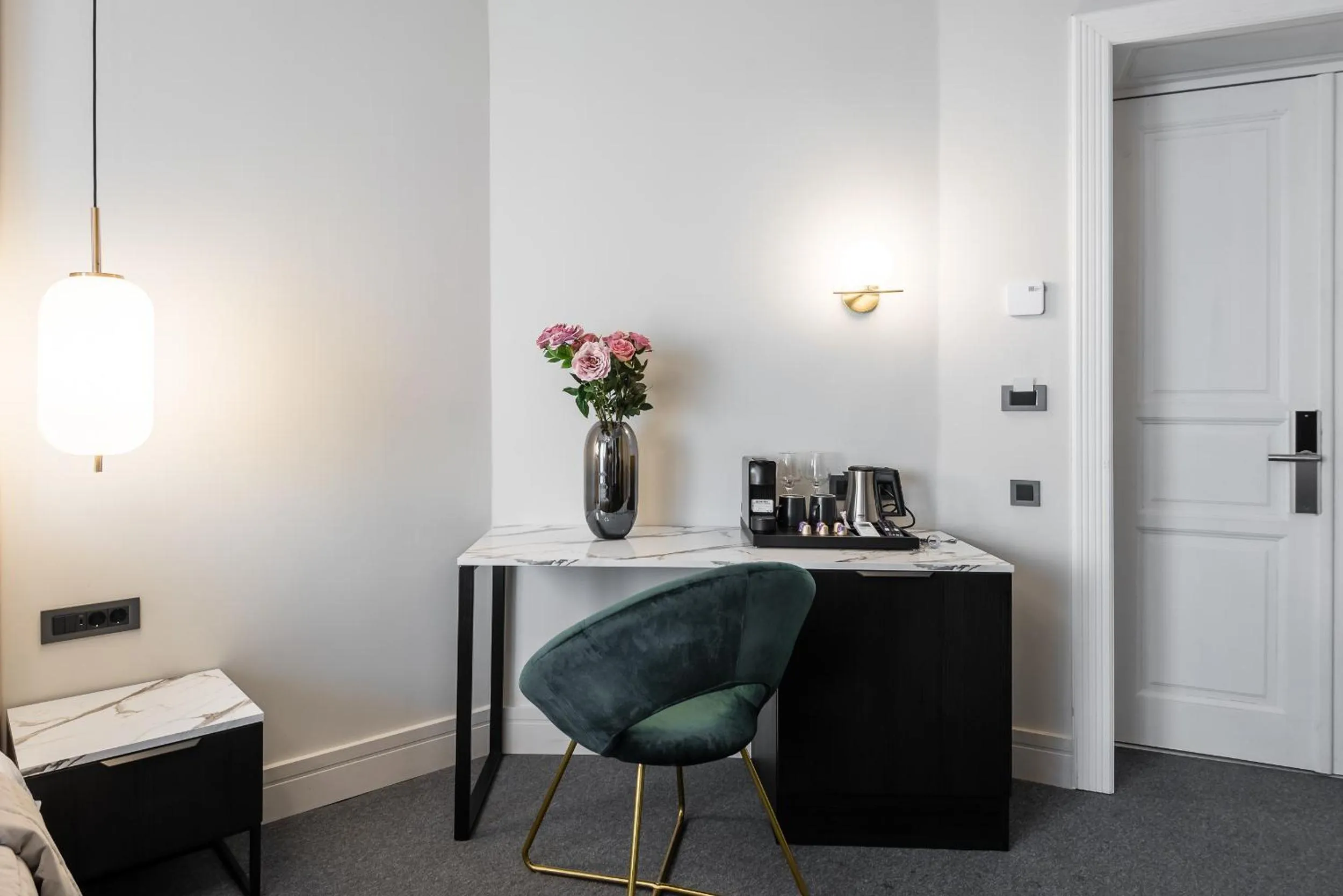 Coffee/tea facilities in HIGHLINE DOWNTOWN ApartHotel OLDTOWN UNIRII SQUARE