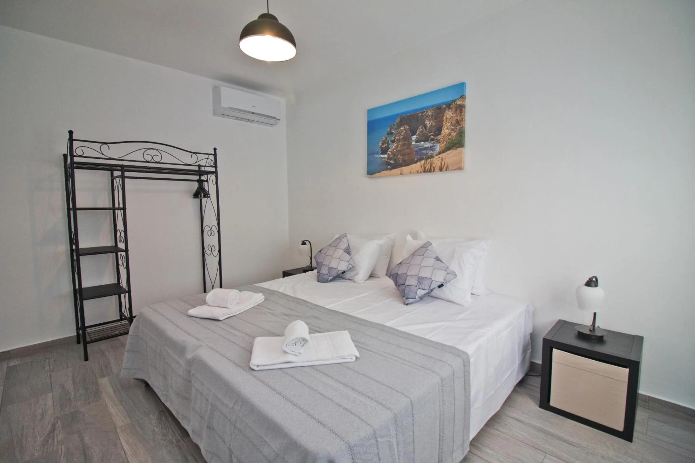 Bedroom, Bed in New Village Guest House