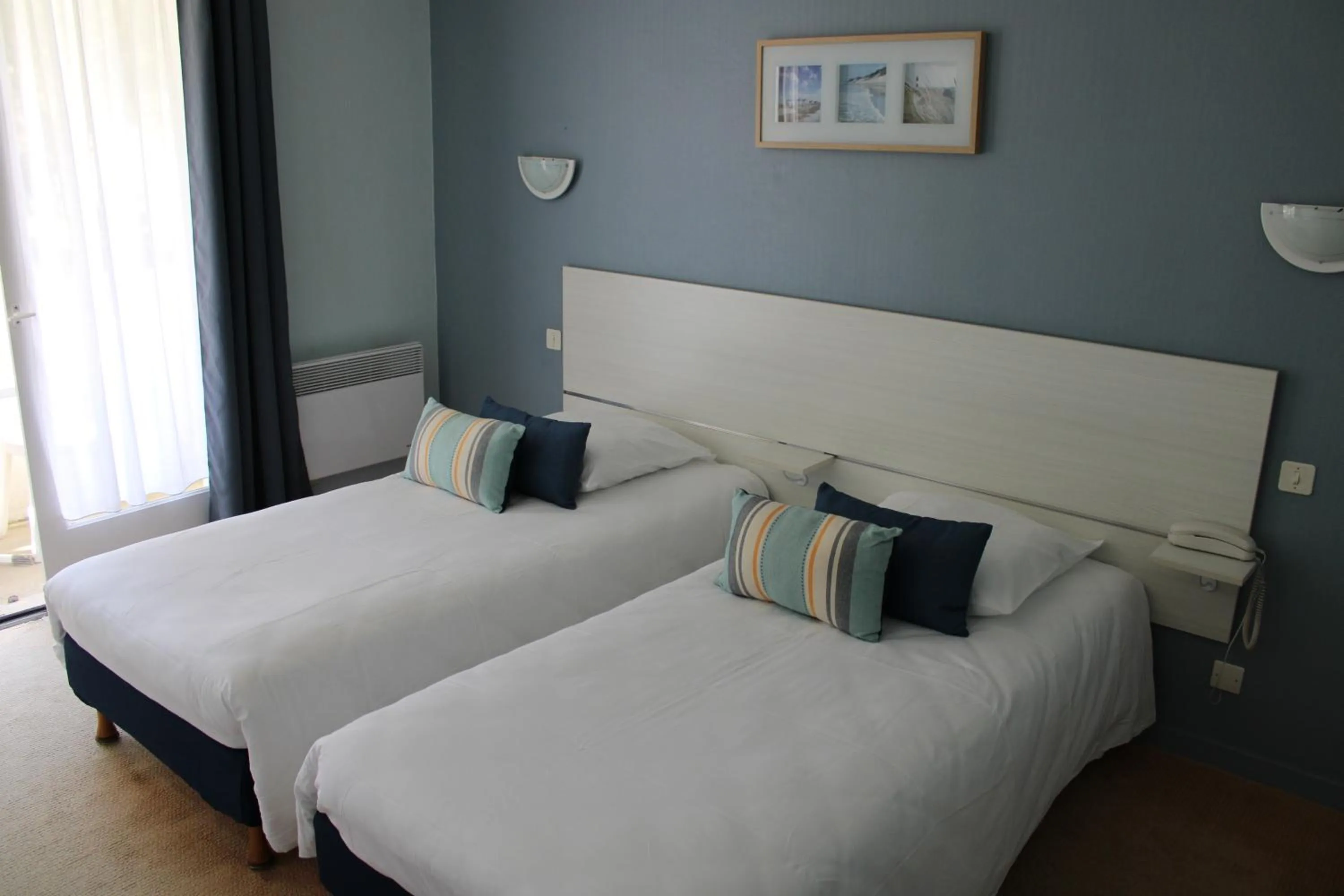 Bed in Hôtel des Dunes Noirmoutier
