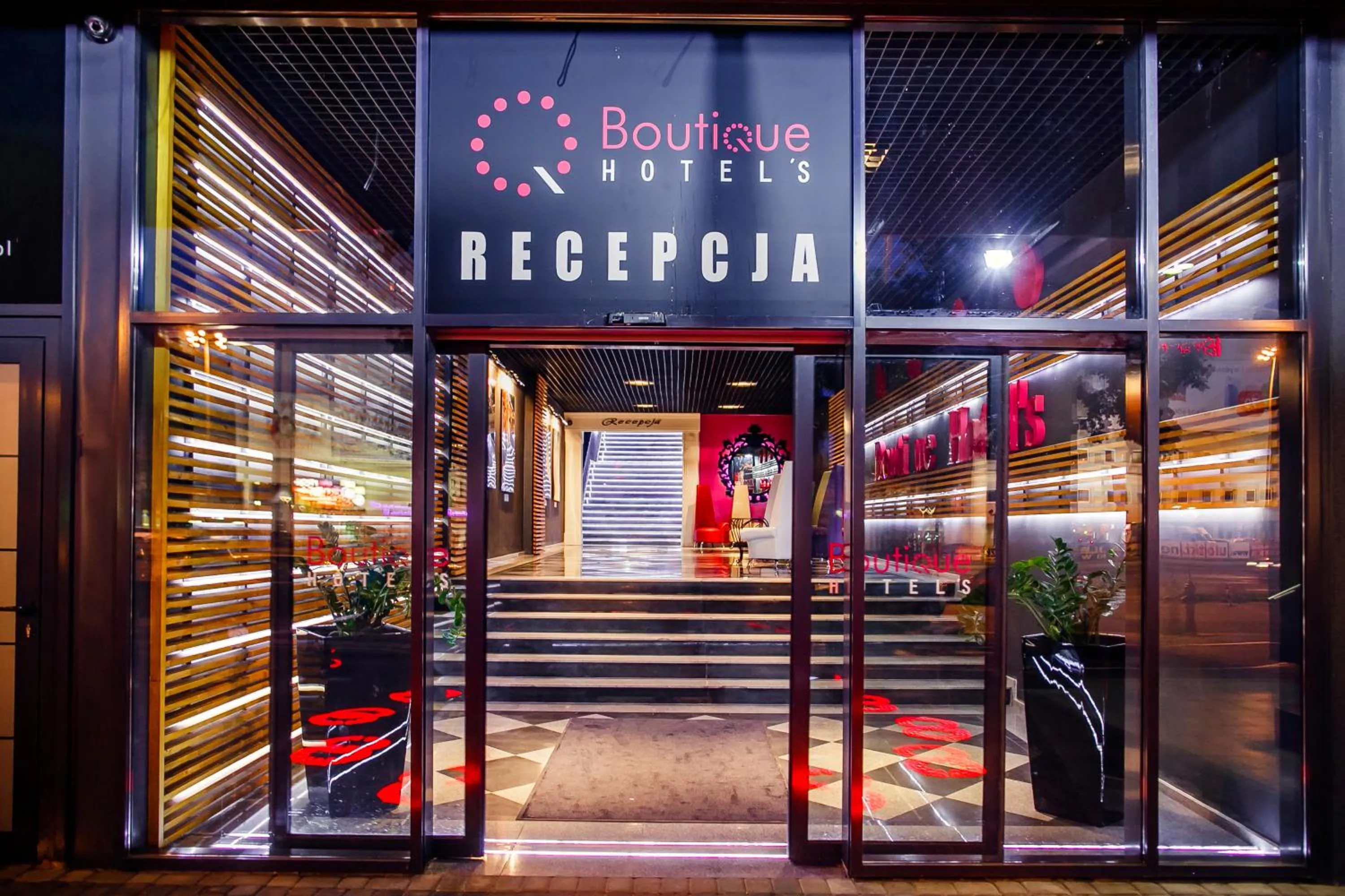 Facade/entrance in Boutique Hotel's III Piłsudskiego