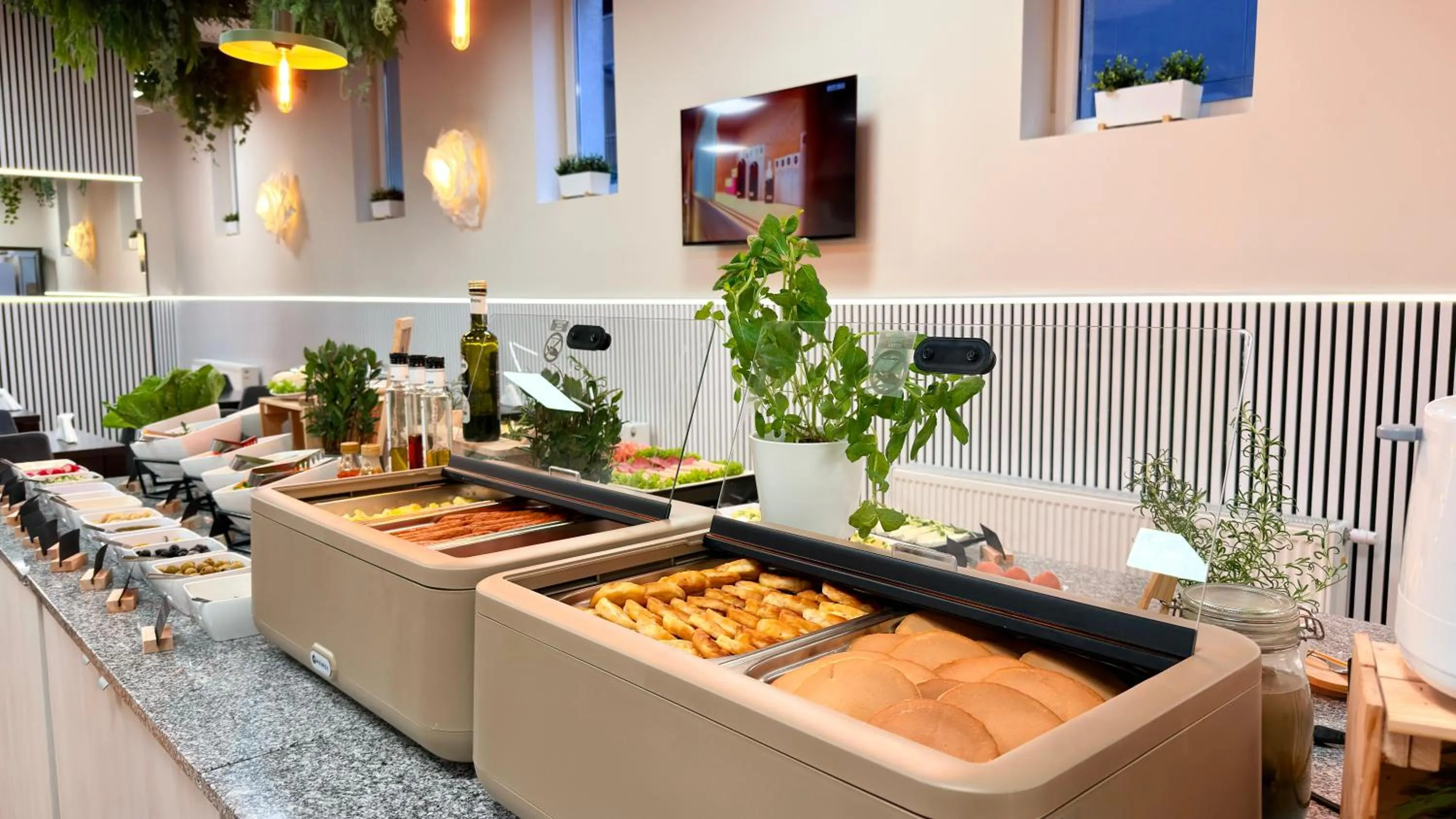 Buffet breakfast in Boutique Hotel's III Piłsudskiego