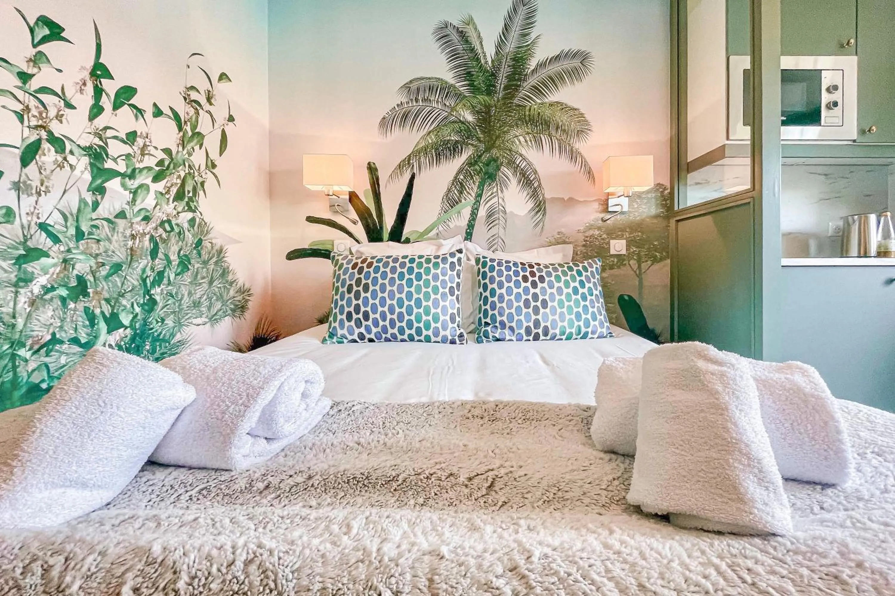 Superior Double Room in Villa Elisa M