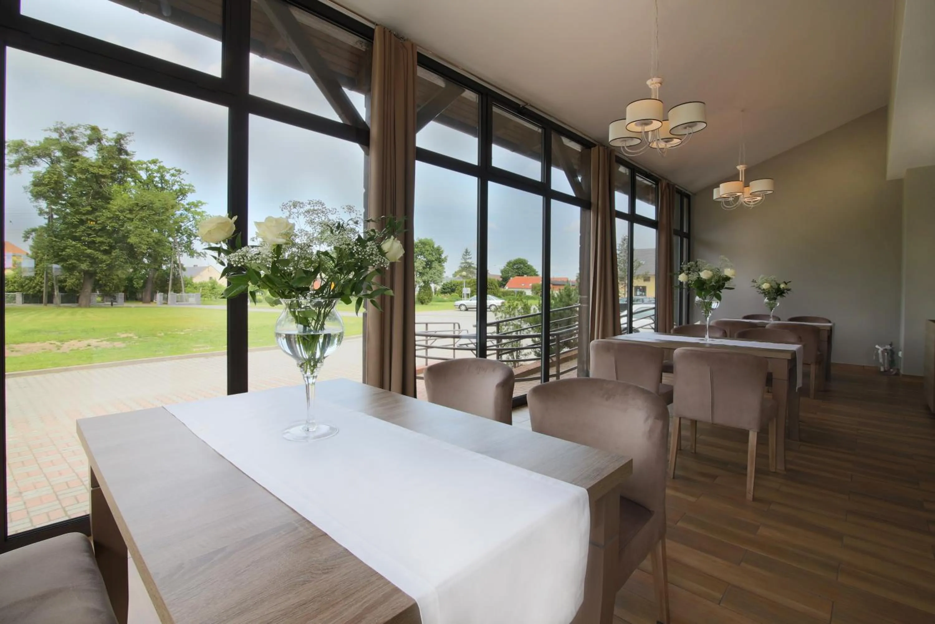 Restaurant/places to eat in Hotel Nad Stawem