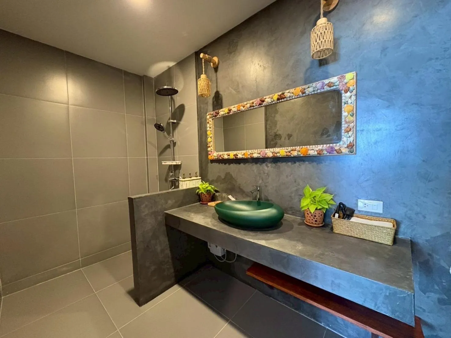 Shower in Bliss Resort Krabi