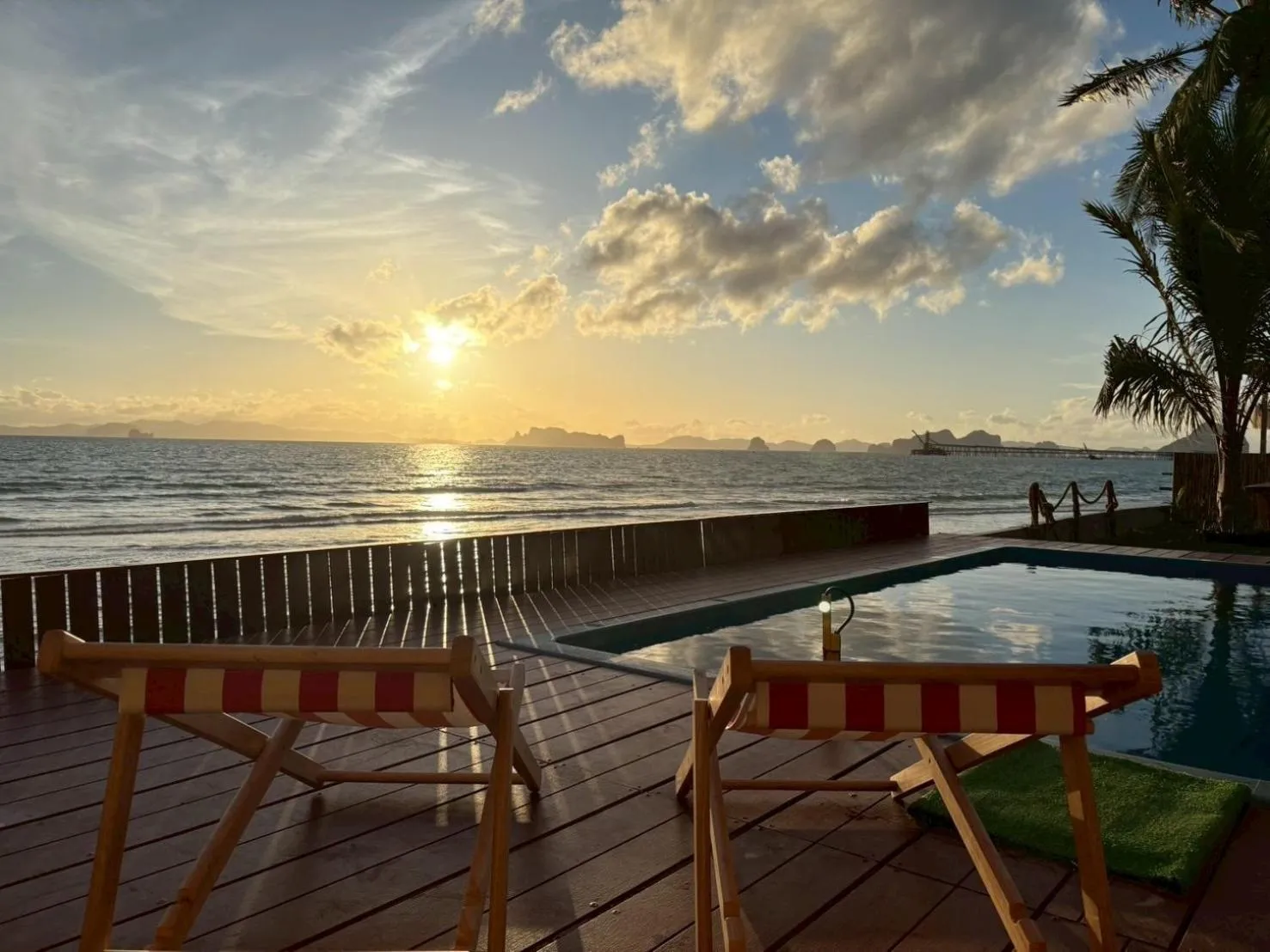 Swimming pool in Bliss Resort Krabi