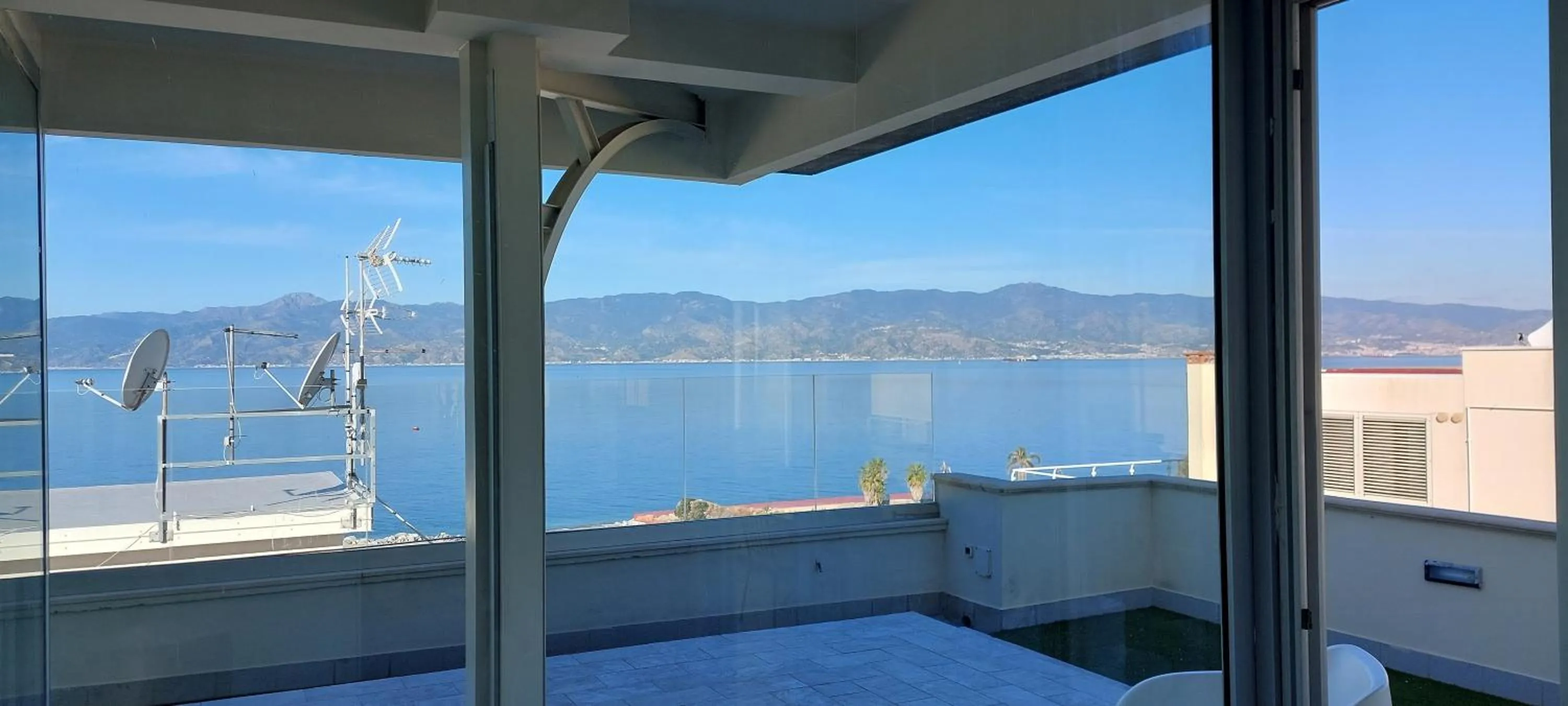 Sea view in Attico Sottovento