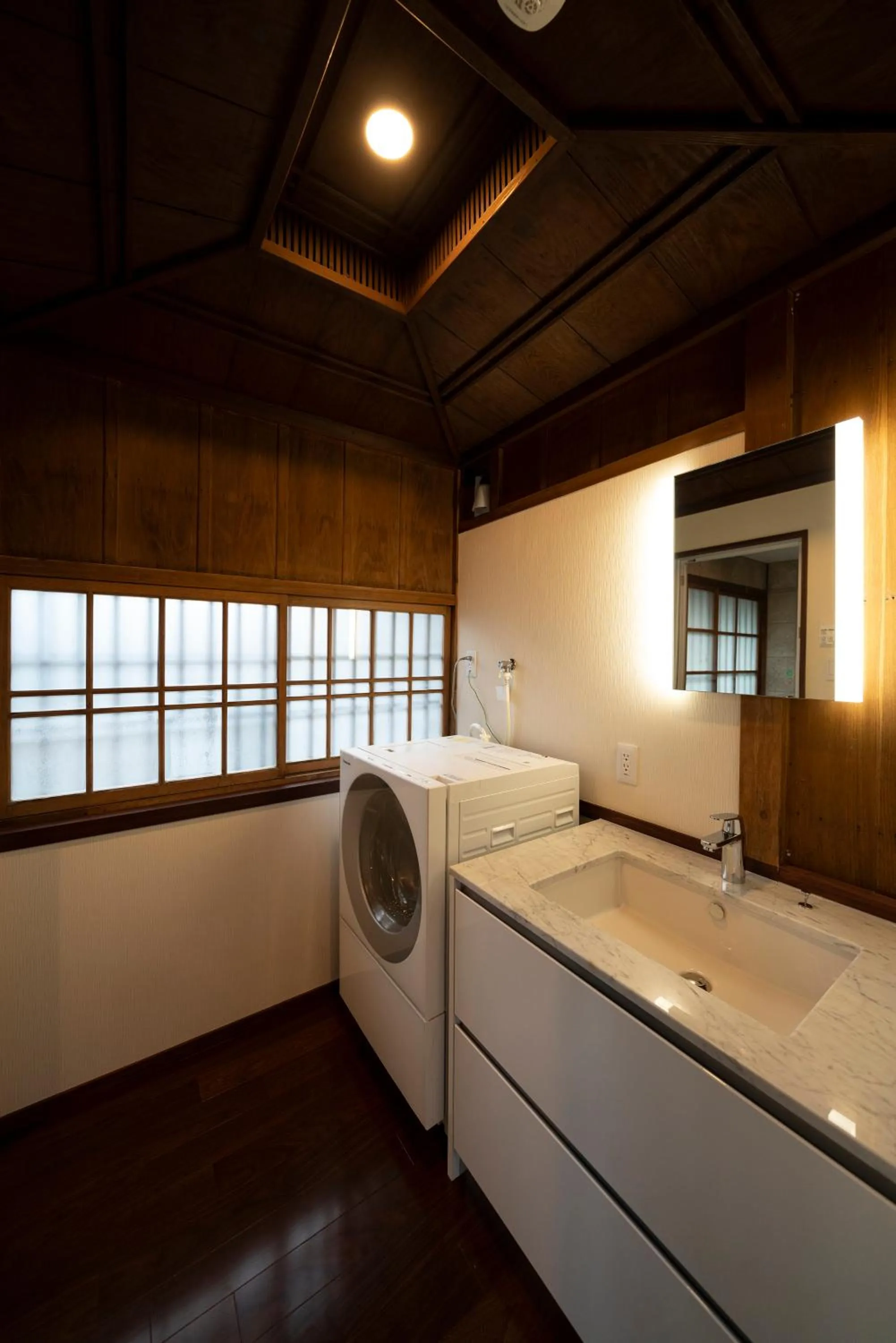 Bathroom in Iizukatei