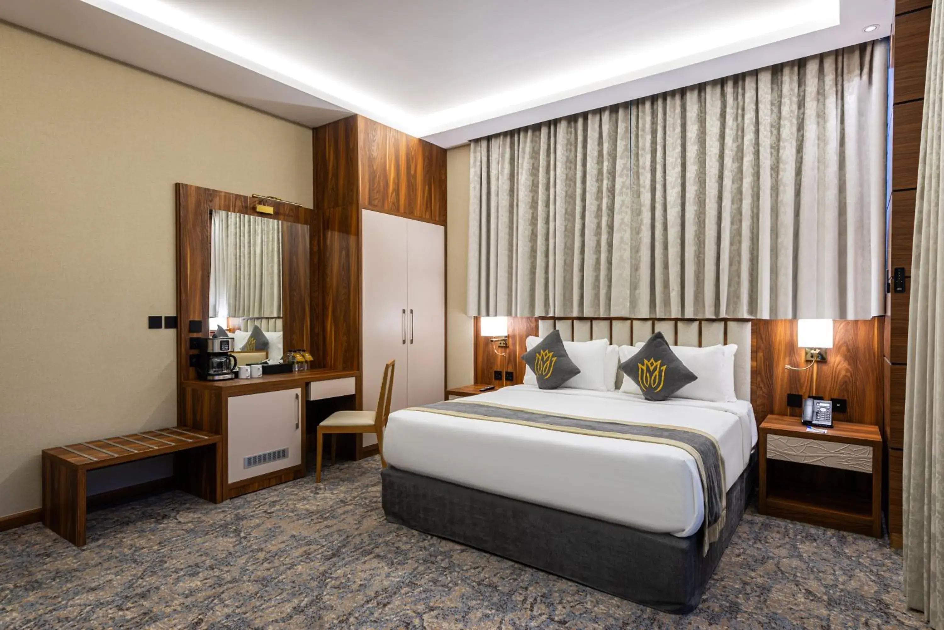 Deluxe Suite in Crown Rose Al Sahafa Hotel Deluxe Suite in Crown Rose Al Sahafa Hotel