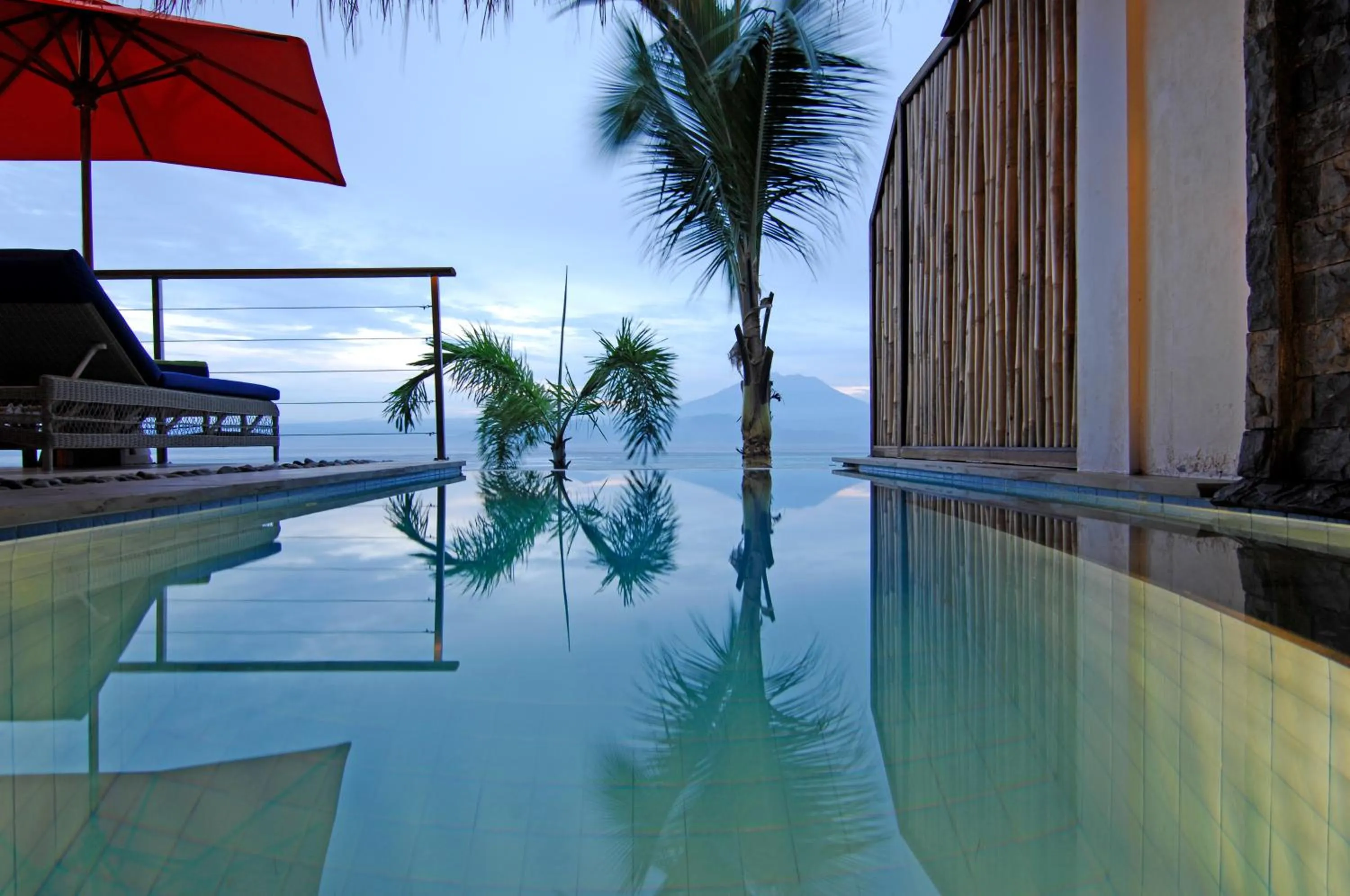 Swimming pool in Lembongan Sanctuary Villas