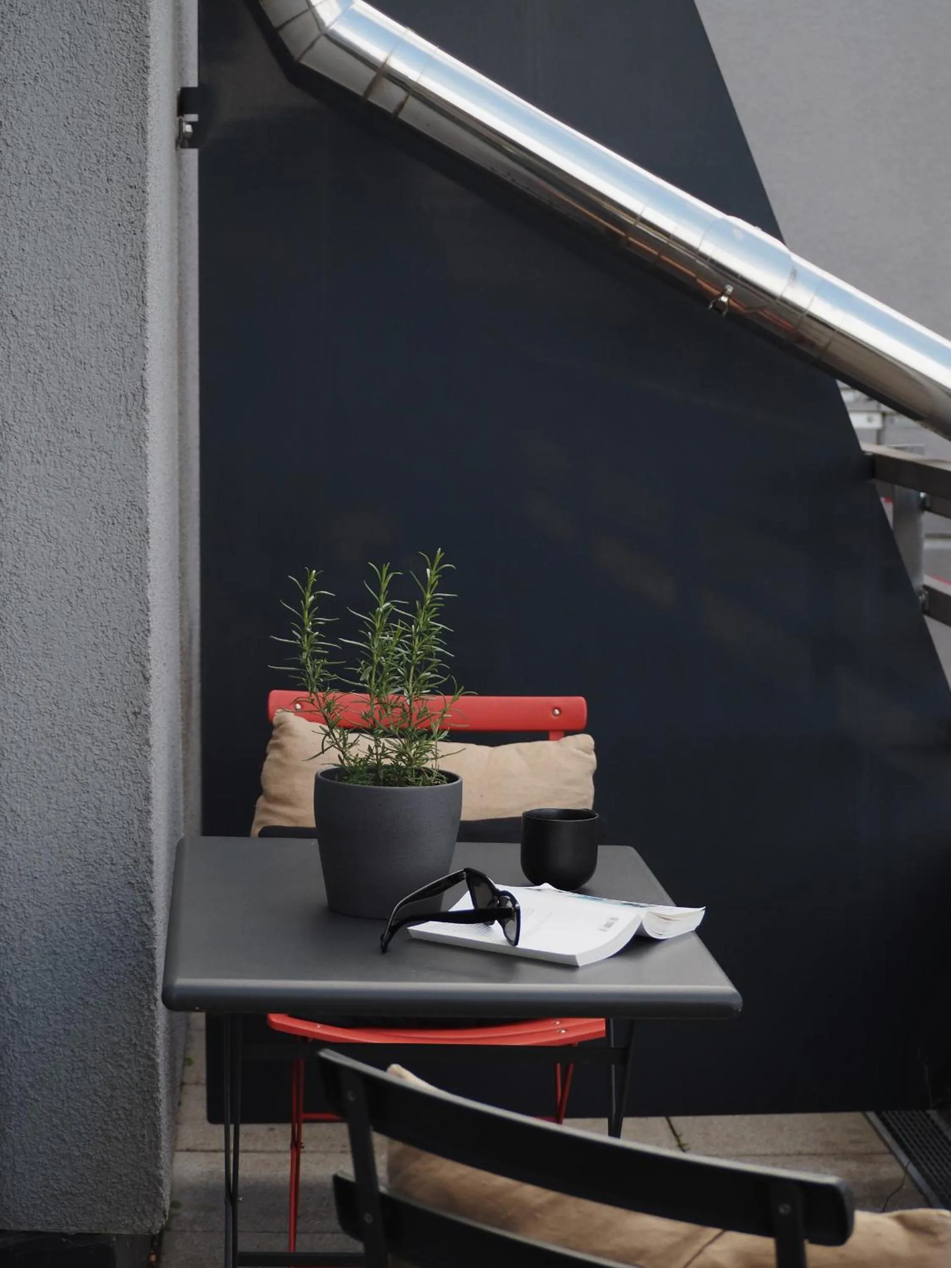 Photo of the whole room in Bold Hotel München Giesing