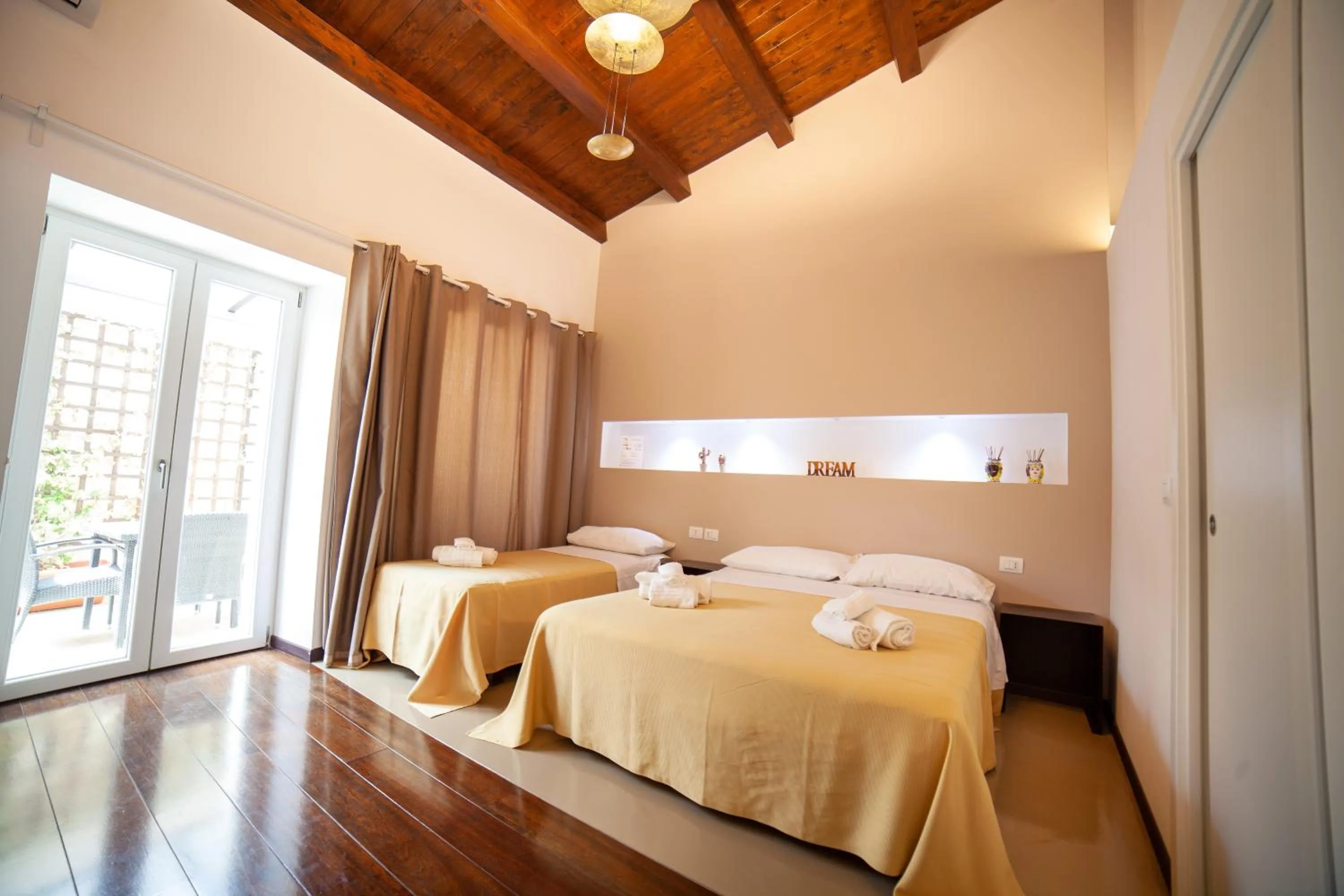 Bed in B&B Ninfeo Siracusa - Rooms & Breakfast
