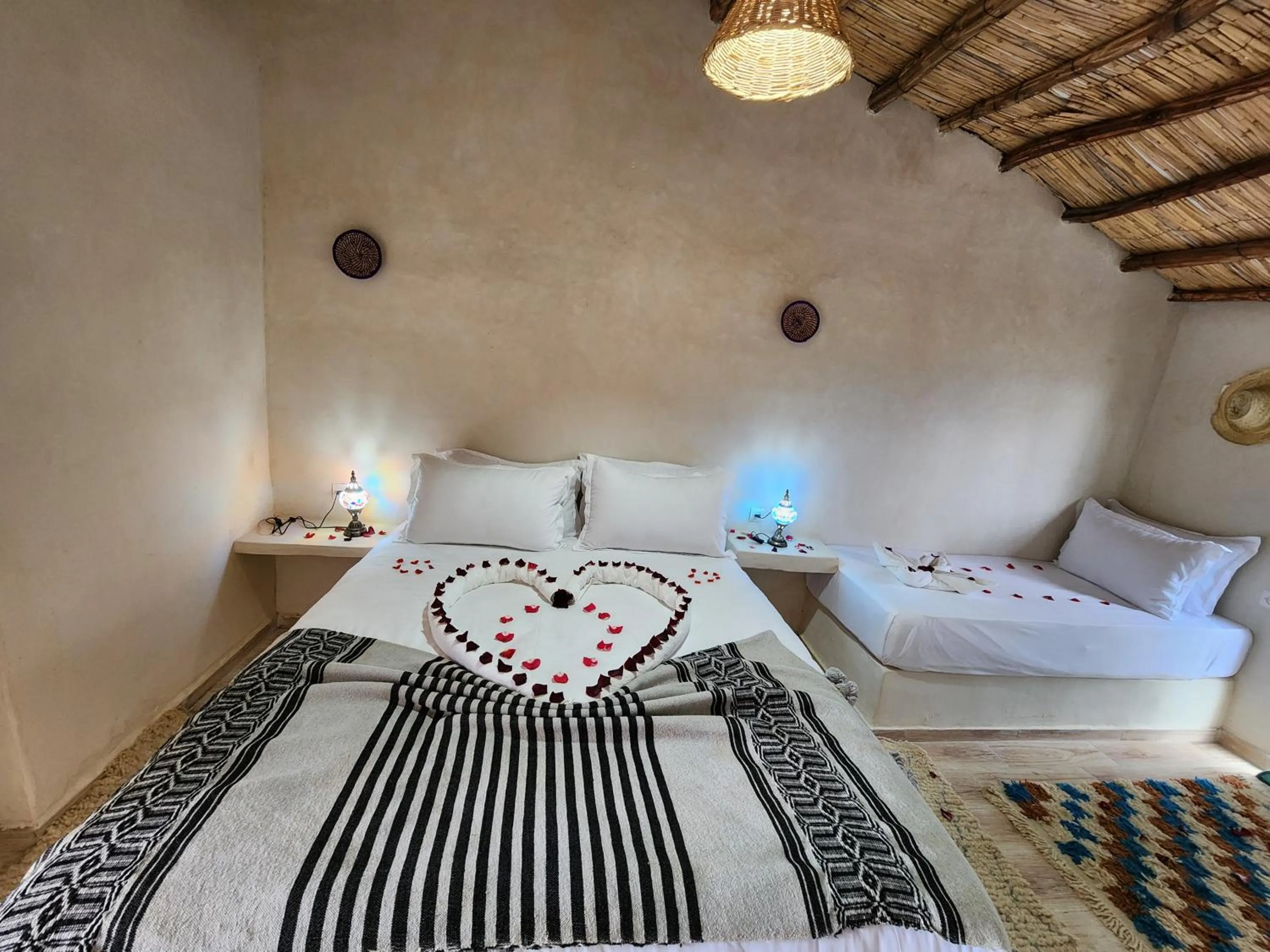 Bed in Les Jardins d Amizmiz 6 piscines