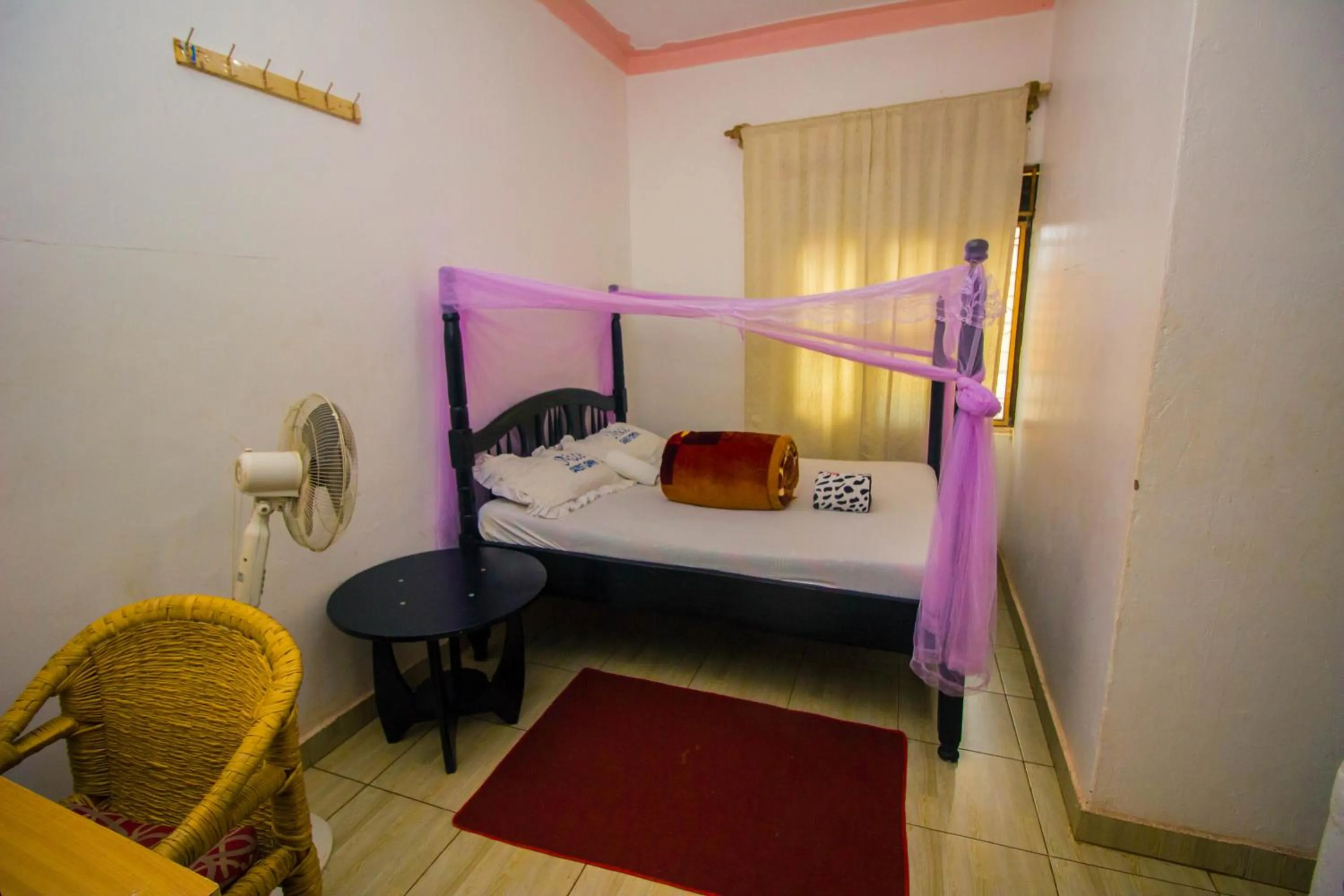 Photo of the whole room in Nice Guest House