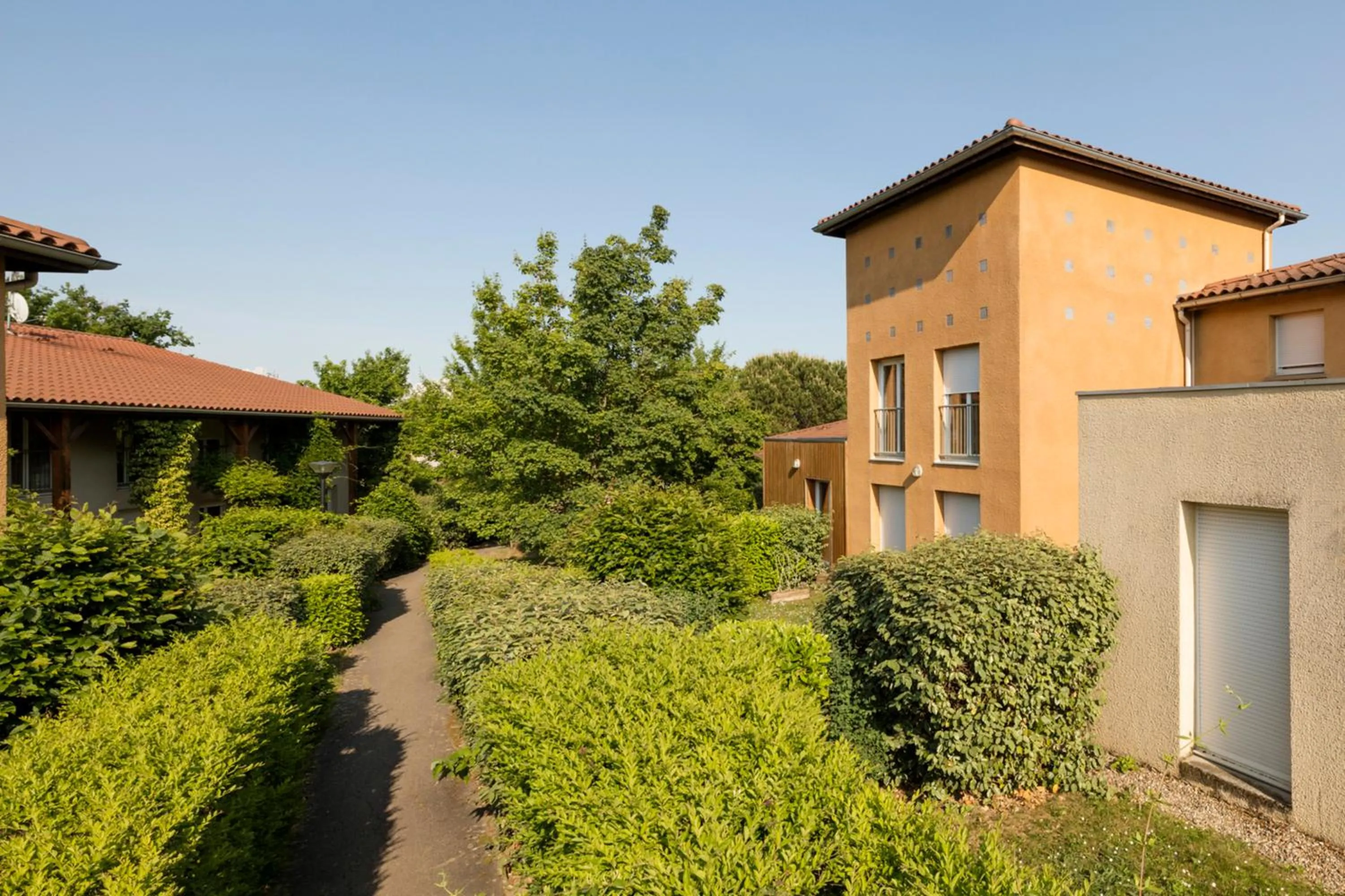 Property building in Garden & City Lyon - Marcy