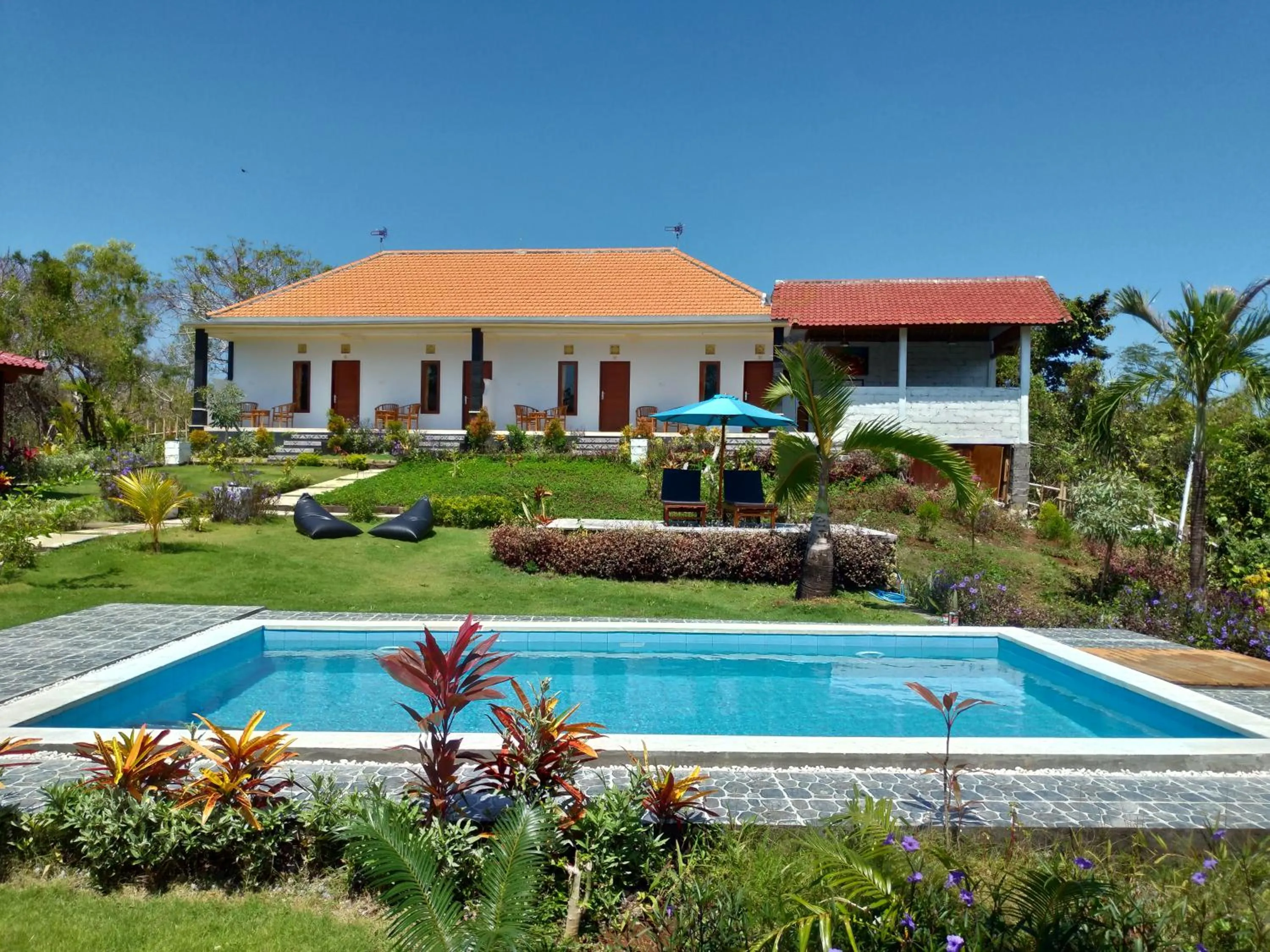 Property building in The Pande Hill Homestay