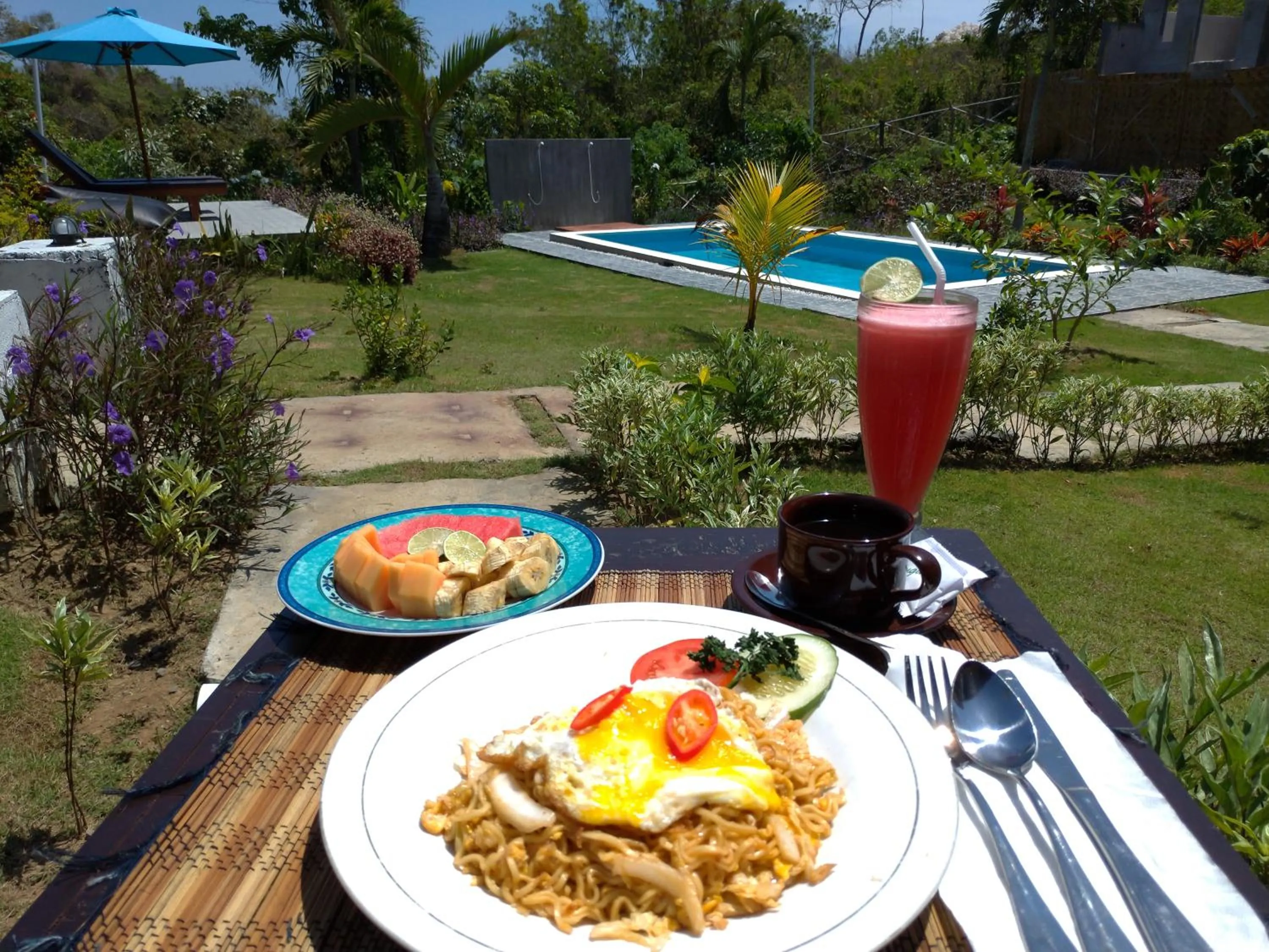 Asian breakfast in The Pande Hill Homestay
