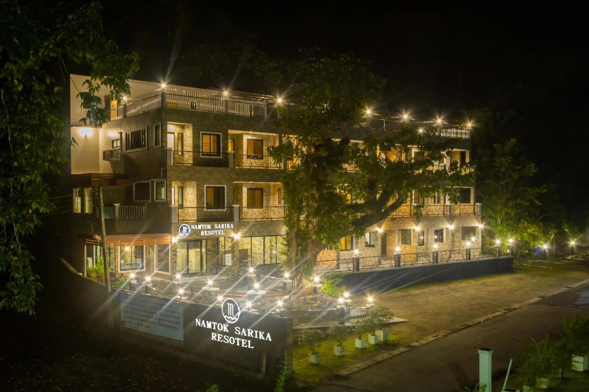 Property building in Namtok Sarika Resotel