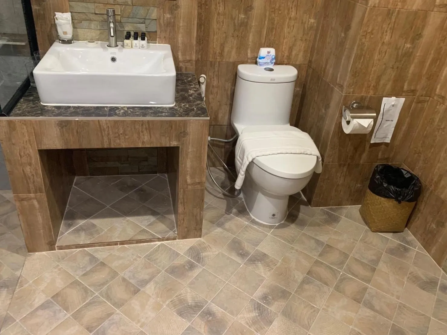 Namtok Sarika Resotel