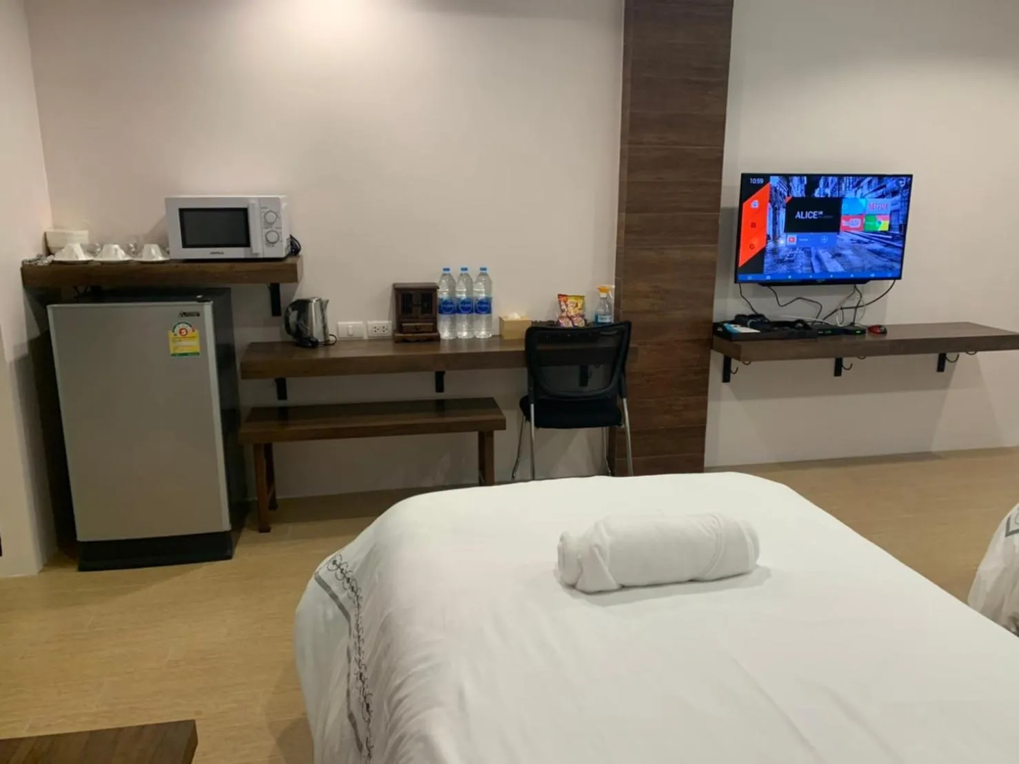 Bed in Namtok Sarika Resotel