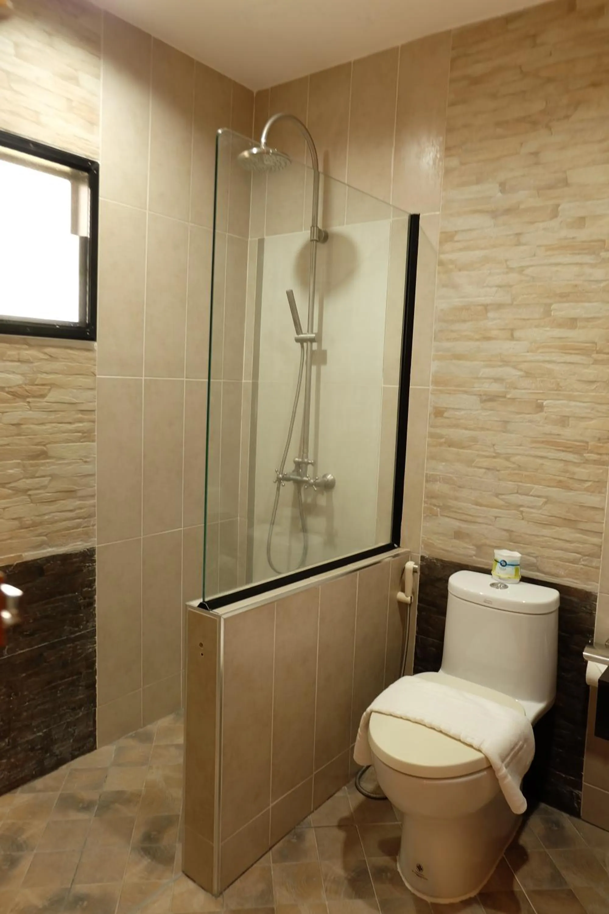 Namtok Sarika Resotel