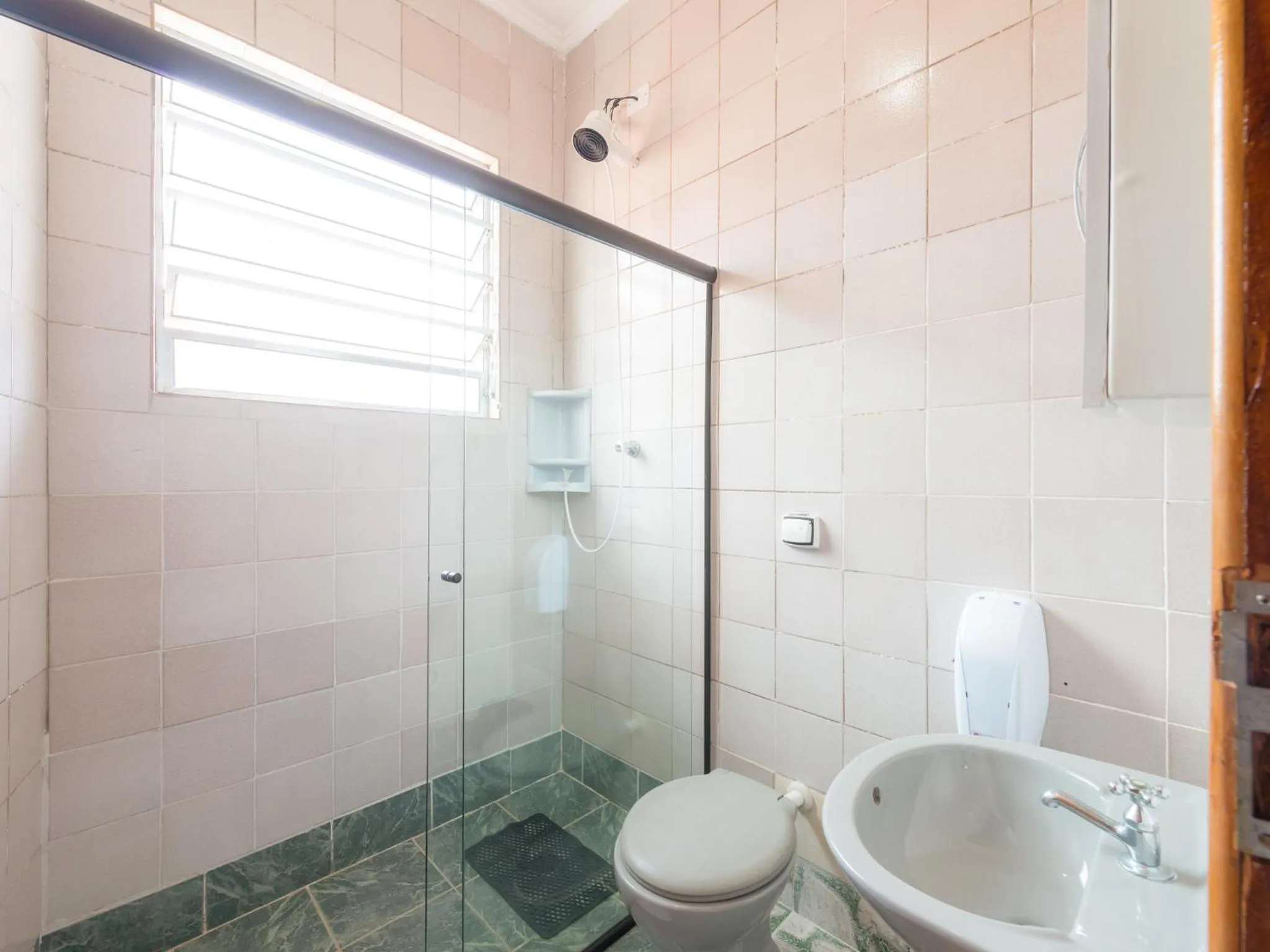 Bathroom in Hotel Venice Ubatuba