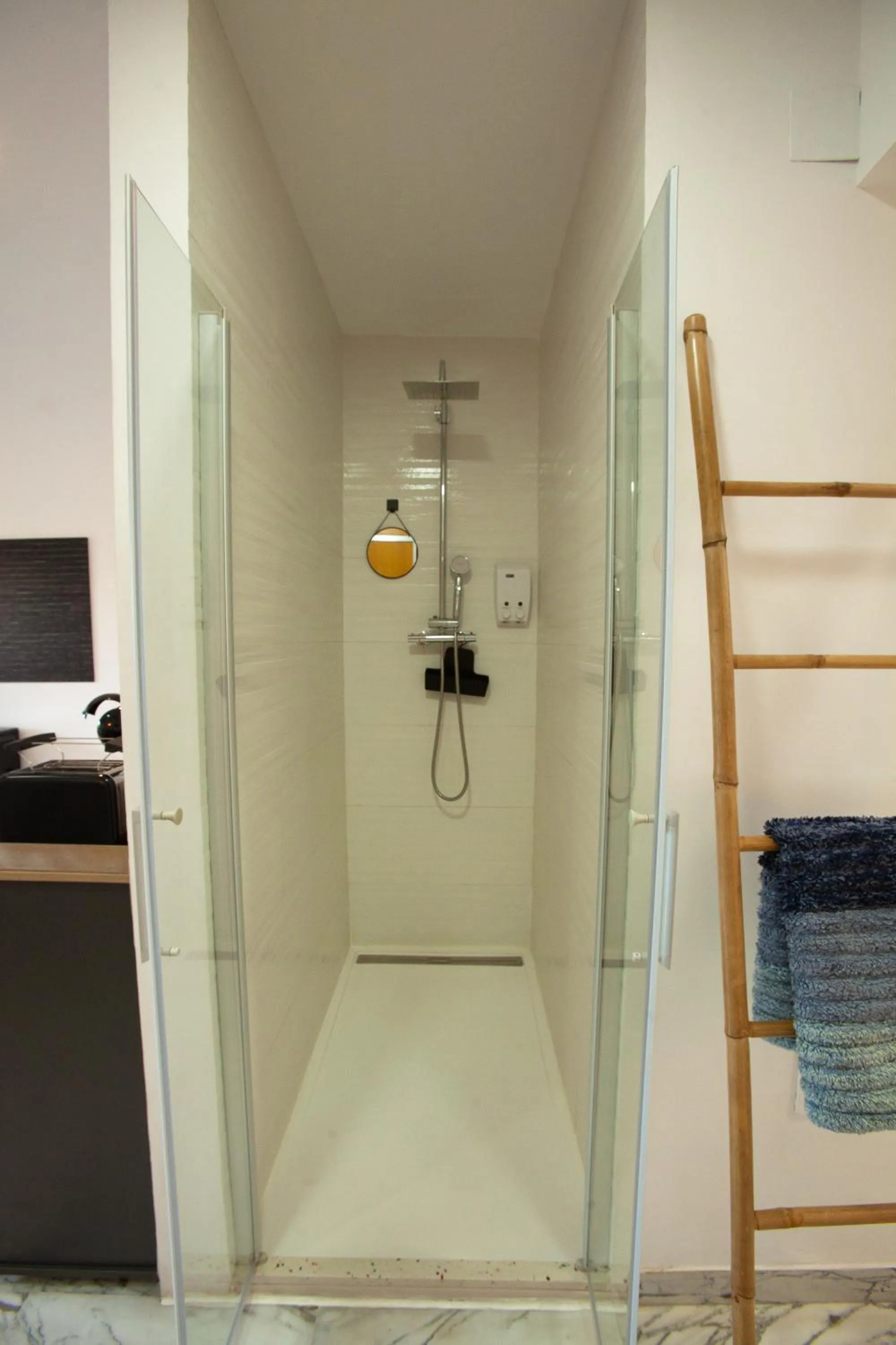 Shower in Suites Beach Nature